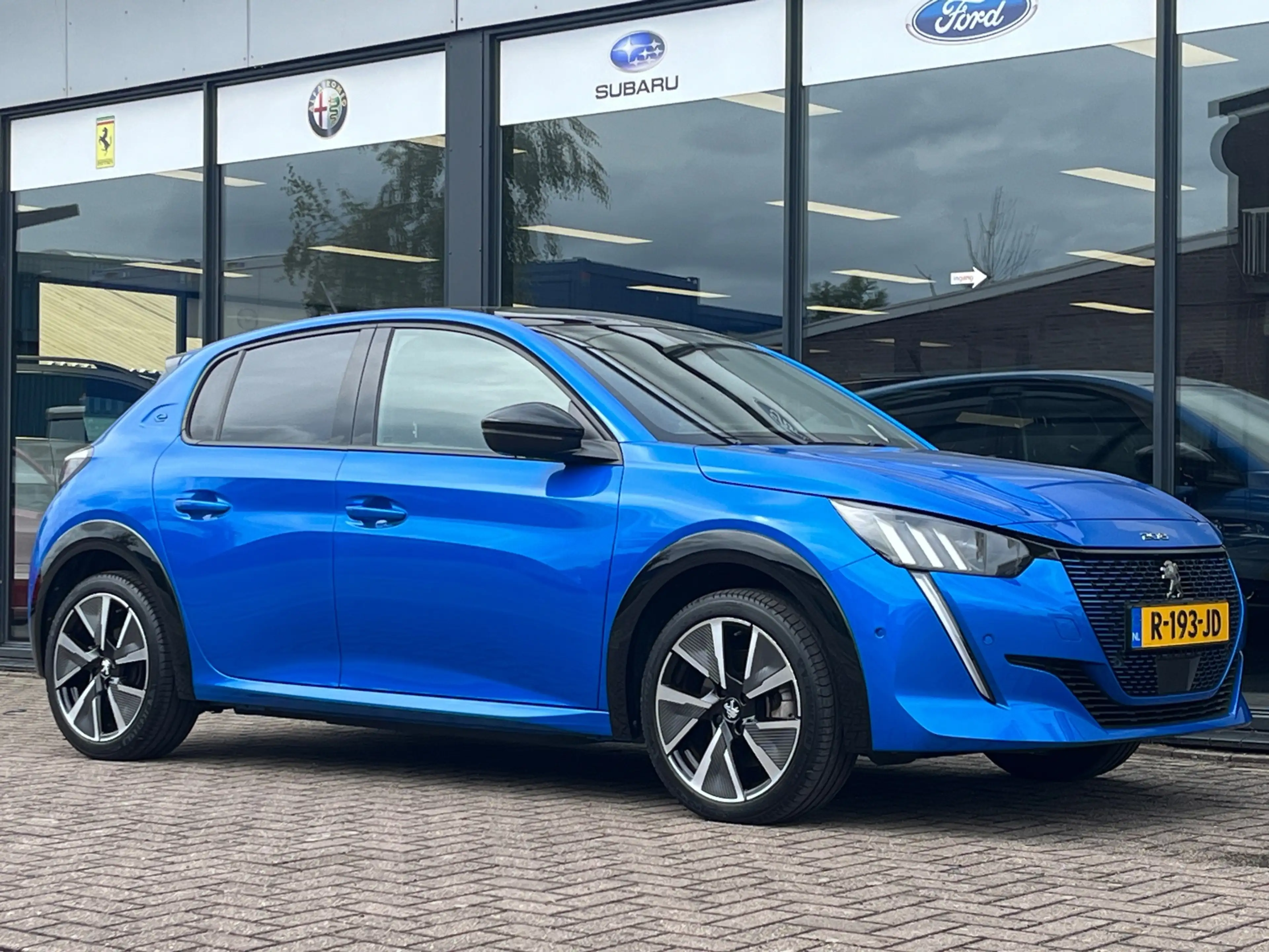 Peugeot e-208 EV GT 50 kWh | SOH 94,69% | Pack Drive Assist Plus — photo 15