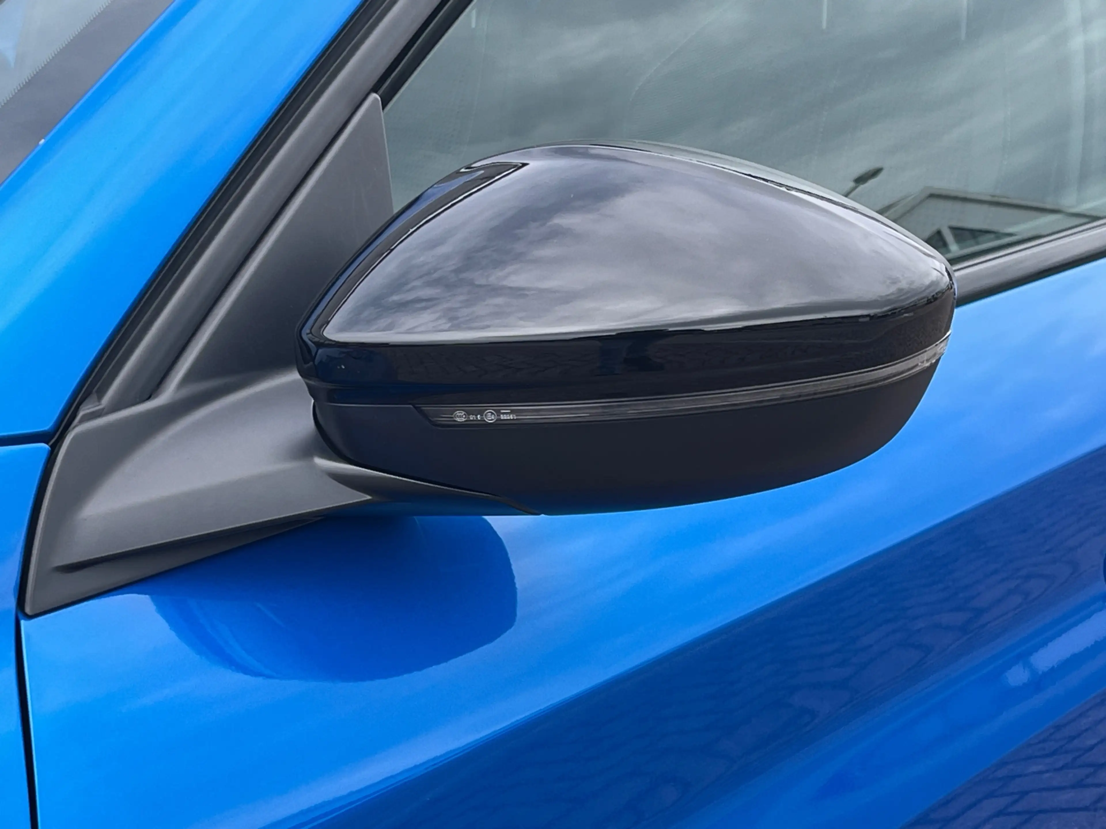 Peugeot e-208 EV GT 50 kWh | SOH 94,69% | Pack Drive Assist Plus — photo 33