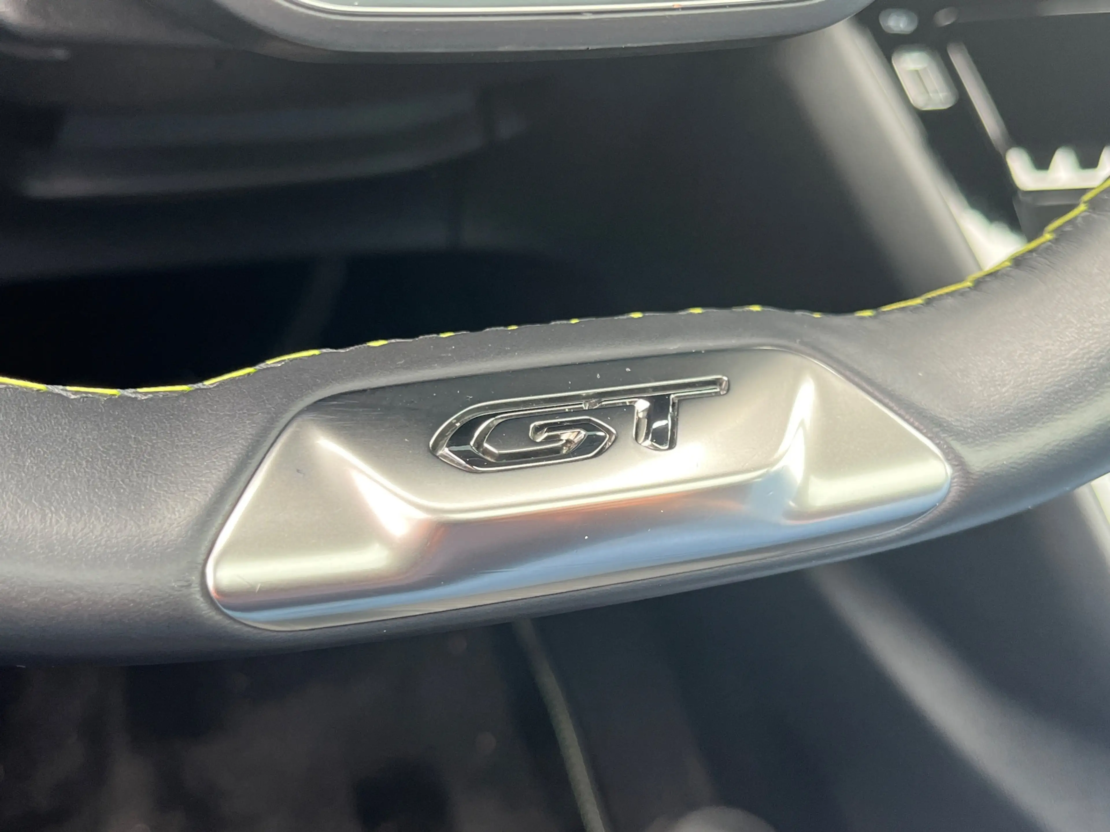 Peugeot e-208 EV GT 50 kWh | SOH 94,69% | Pack Drive Assist Plus — photo 38