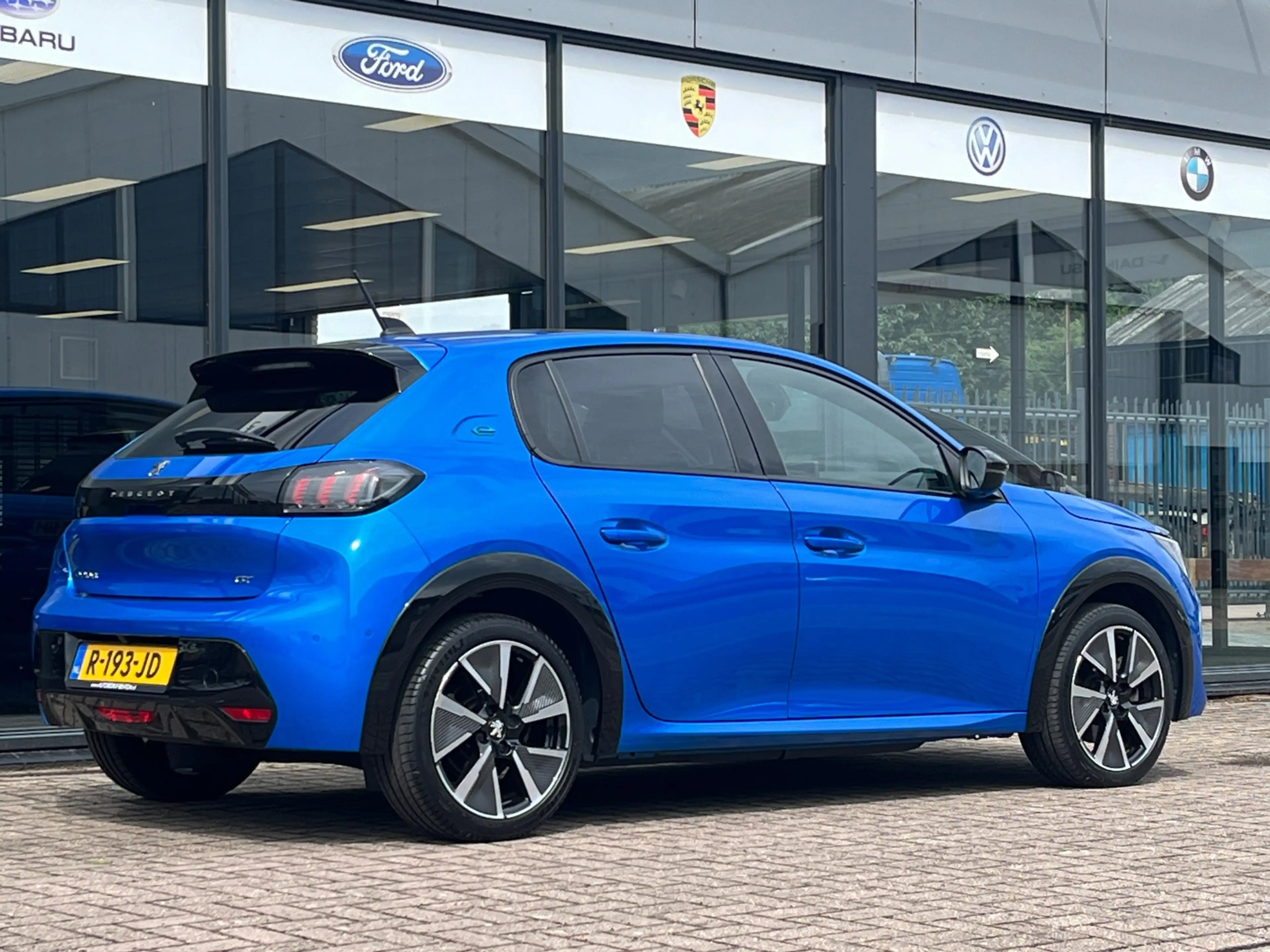 Peugeot e-208 EV GT 50 kWh | SOH 94,69% | Pack Drive Assist Plus — photo 7