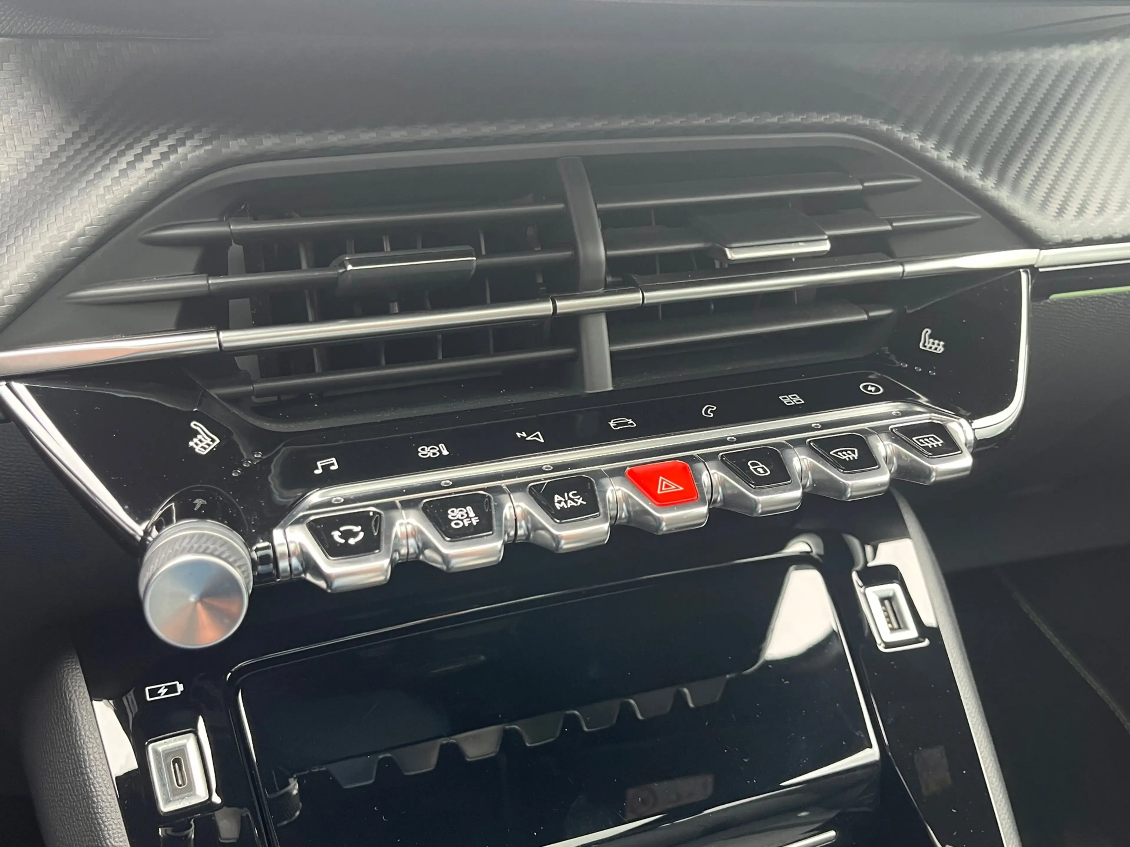 Peugeot e-208 EV GT 50 kWh | SOH 94,69% | Pack Drive Assist Plus — photo 16