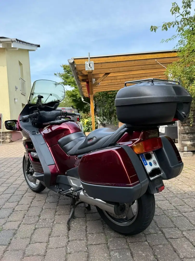 Honda Pan European ST1100 crvena - 2