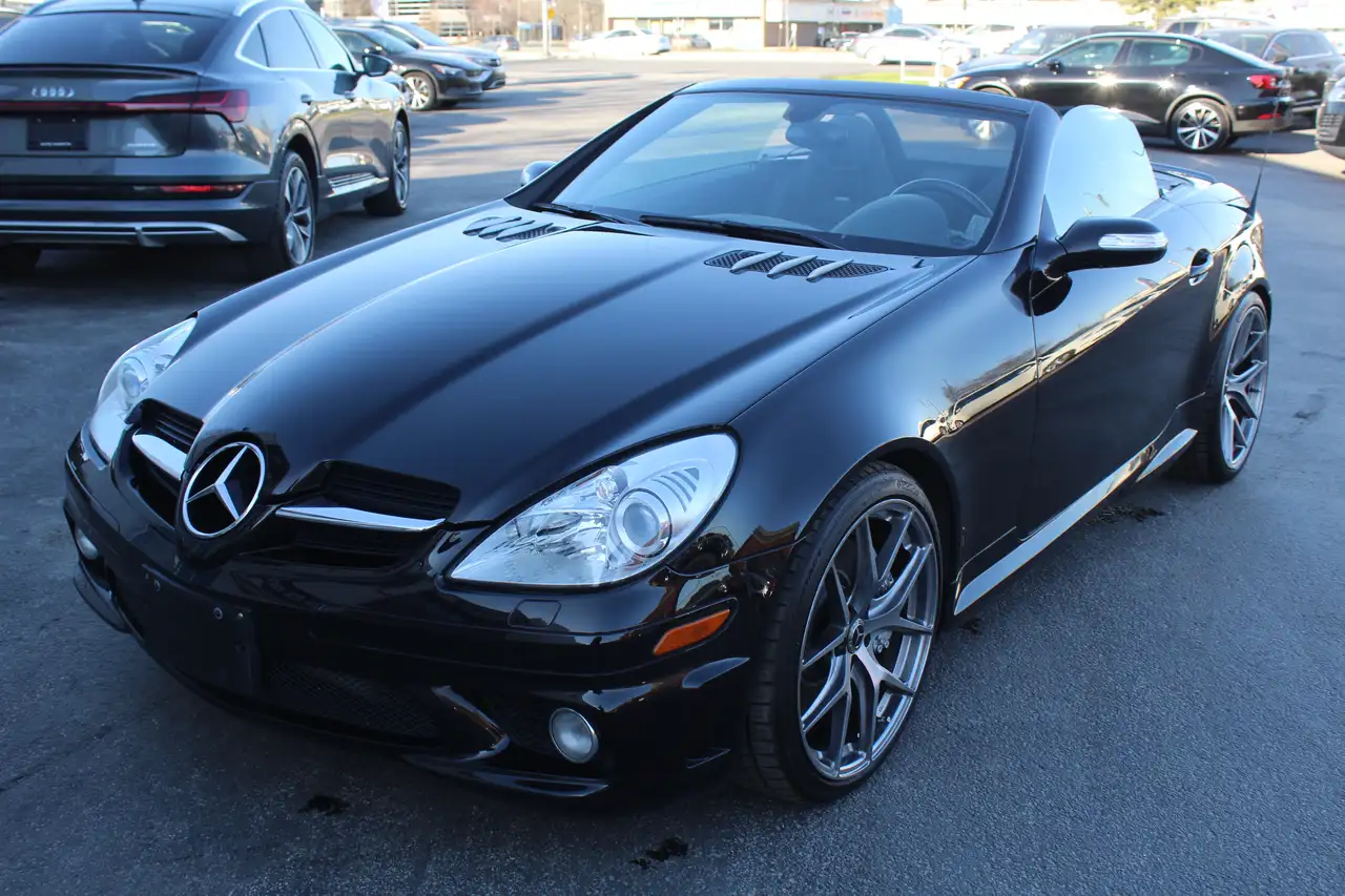 Mercedes-Benz SLK снимка Mercedes-Benz SLK