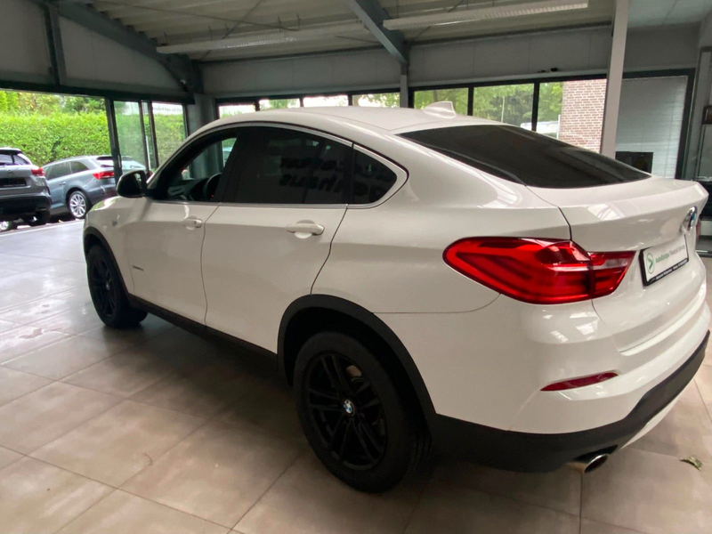 BMW X4 xDrive 20 d Kamera Navi Teil-Leder Xenon — photo 8