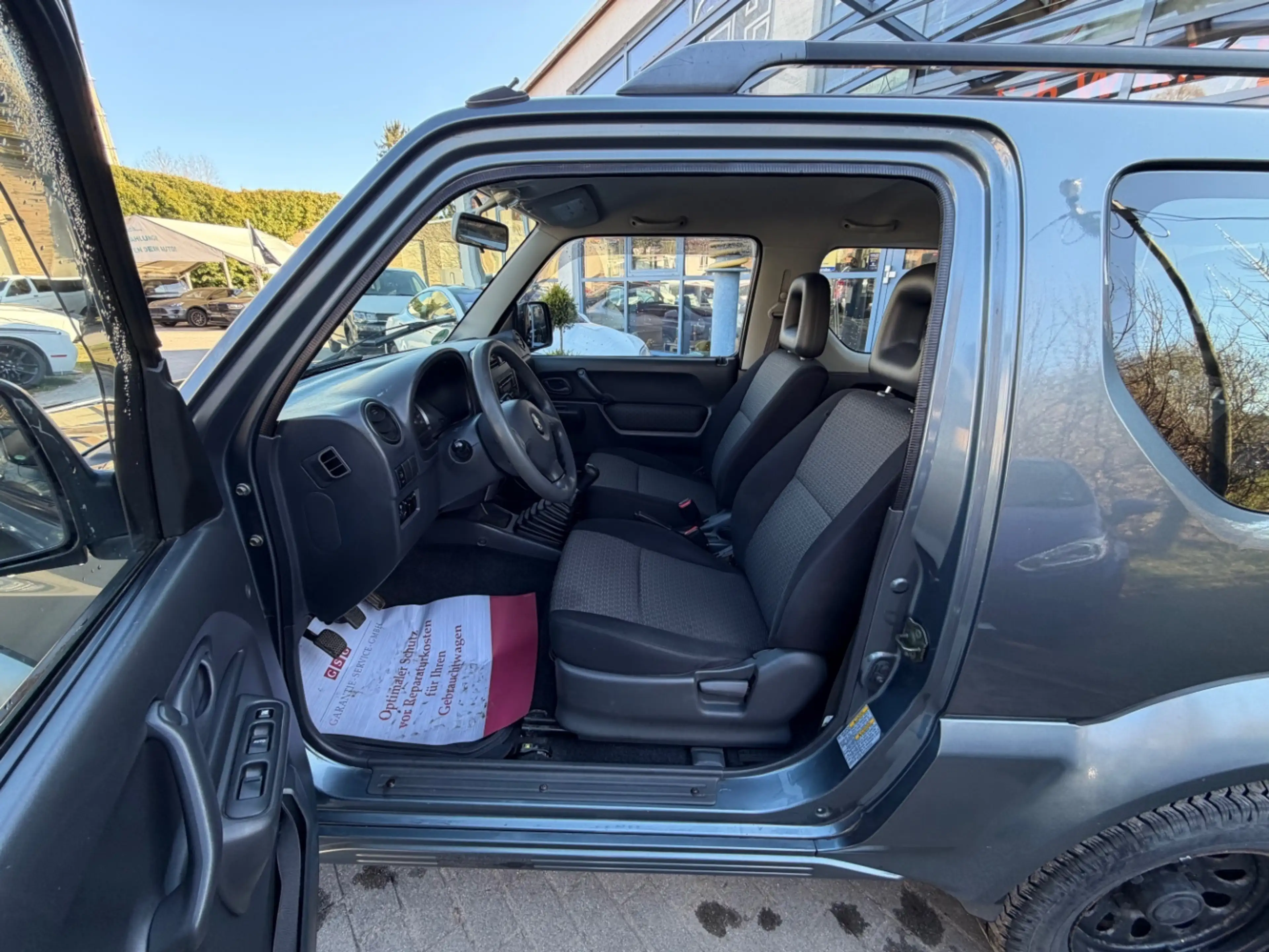 Suzuki Jimny 4x4 — photo 9