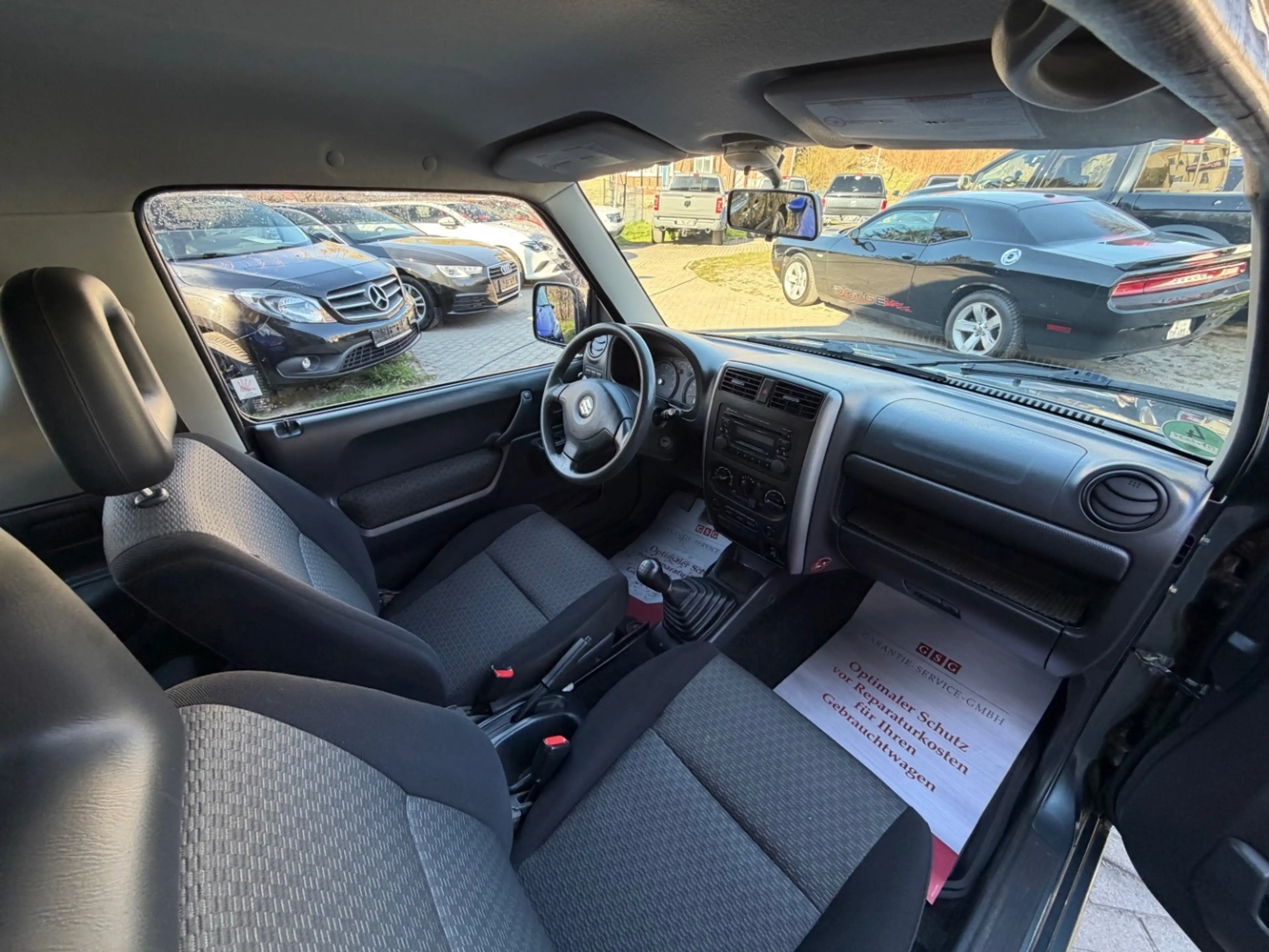 Suzuki Jimny 4x4 — photo 15