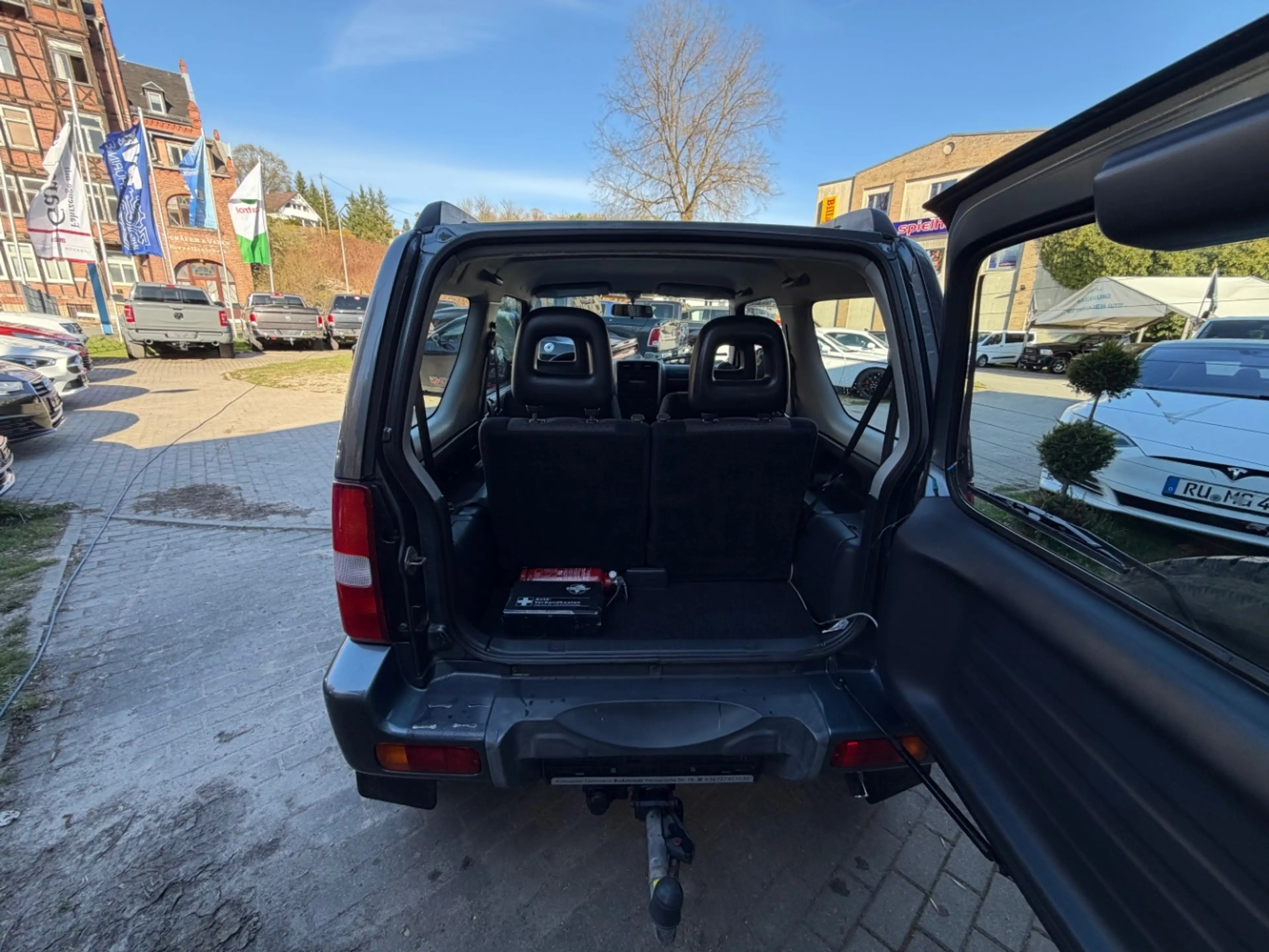 Suzuki Jimny 4x4 — photo 12