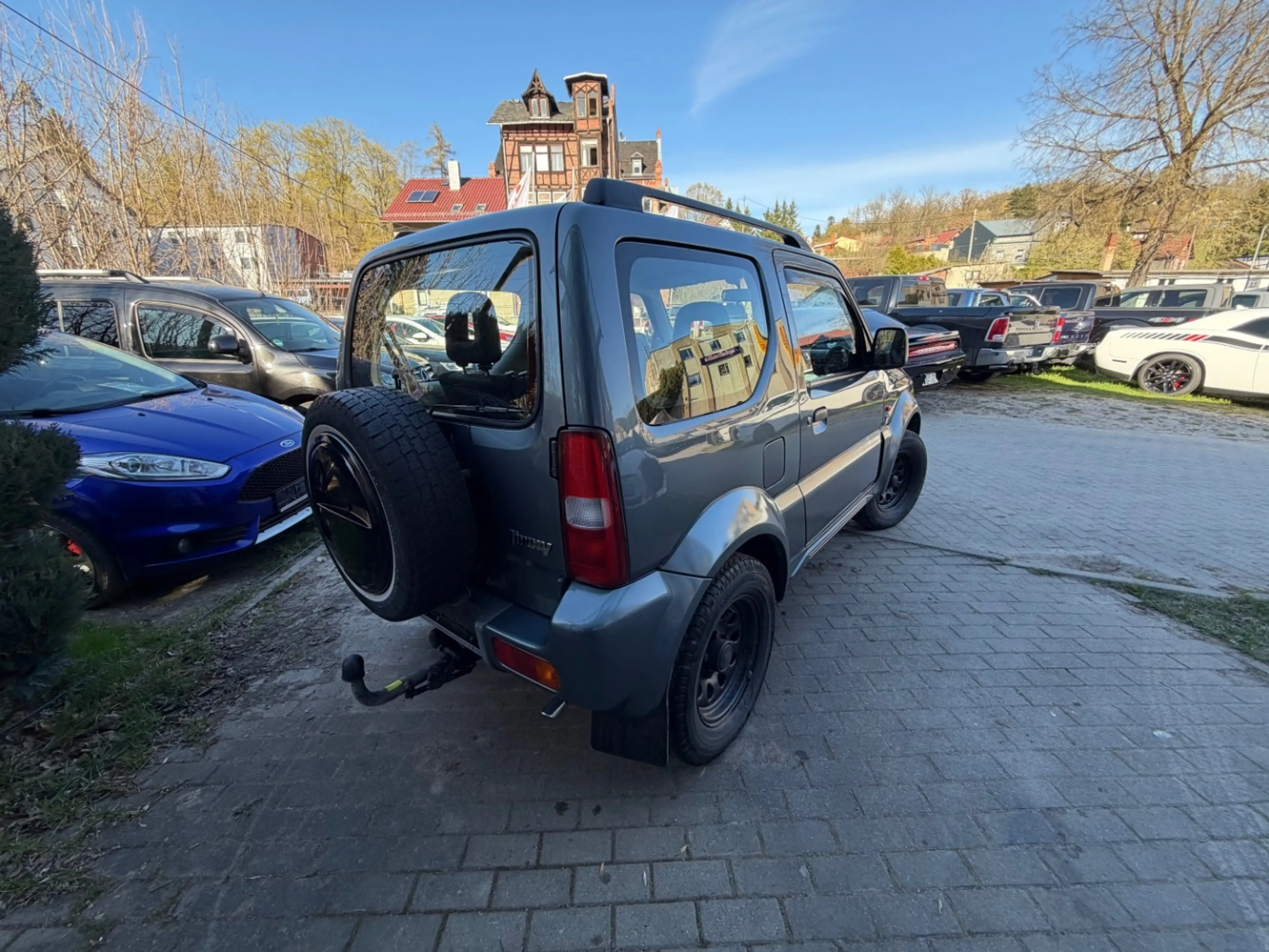 Suzuki Jimny 4x4 — photo 5