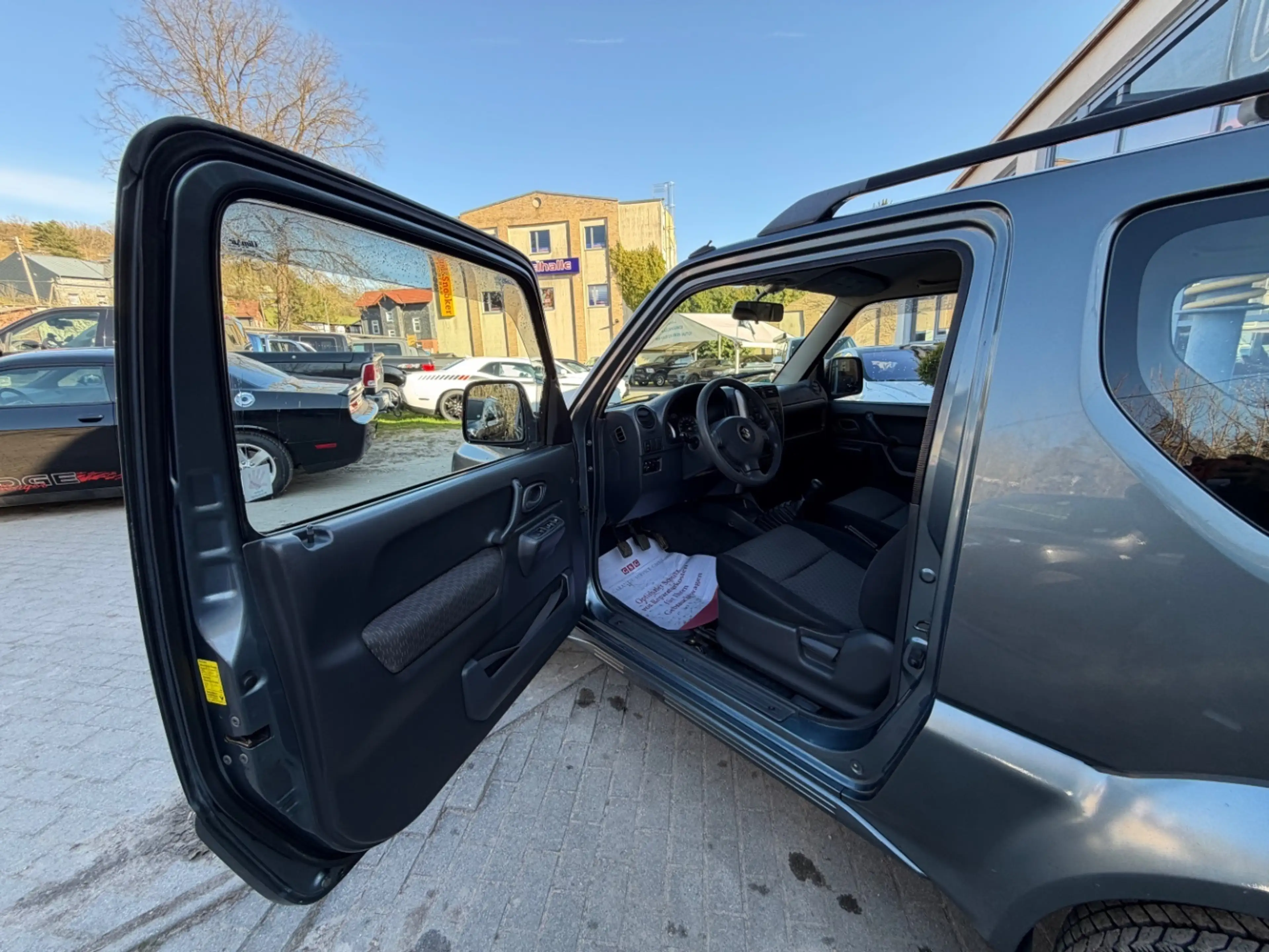 Suzuki Jimny 4x4 — photo 8