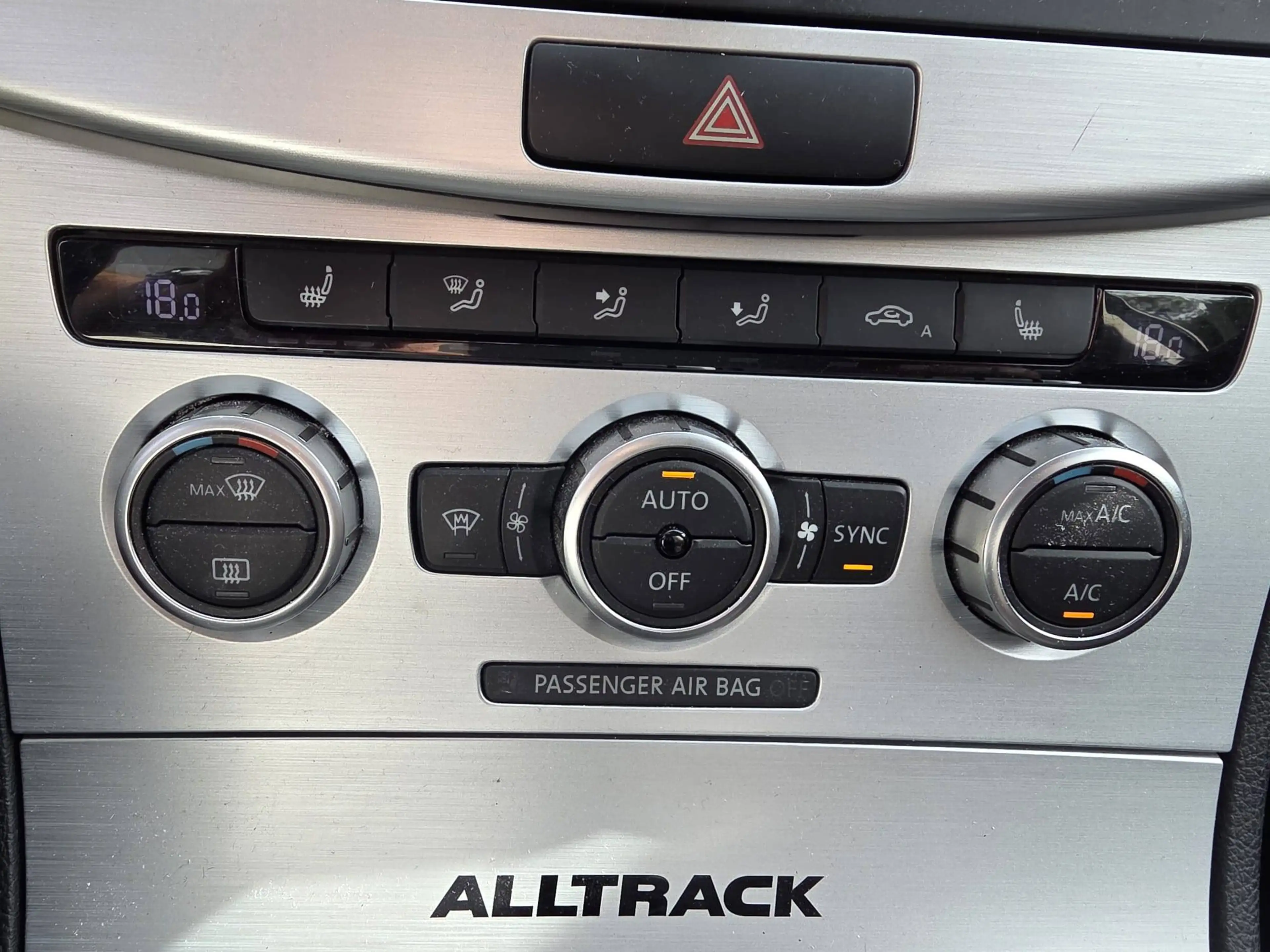 Volkswagen Passat Alltrack Basis 4Motion BMT — photo 12