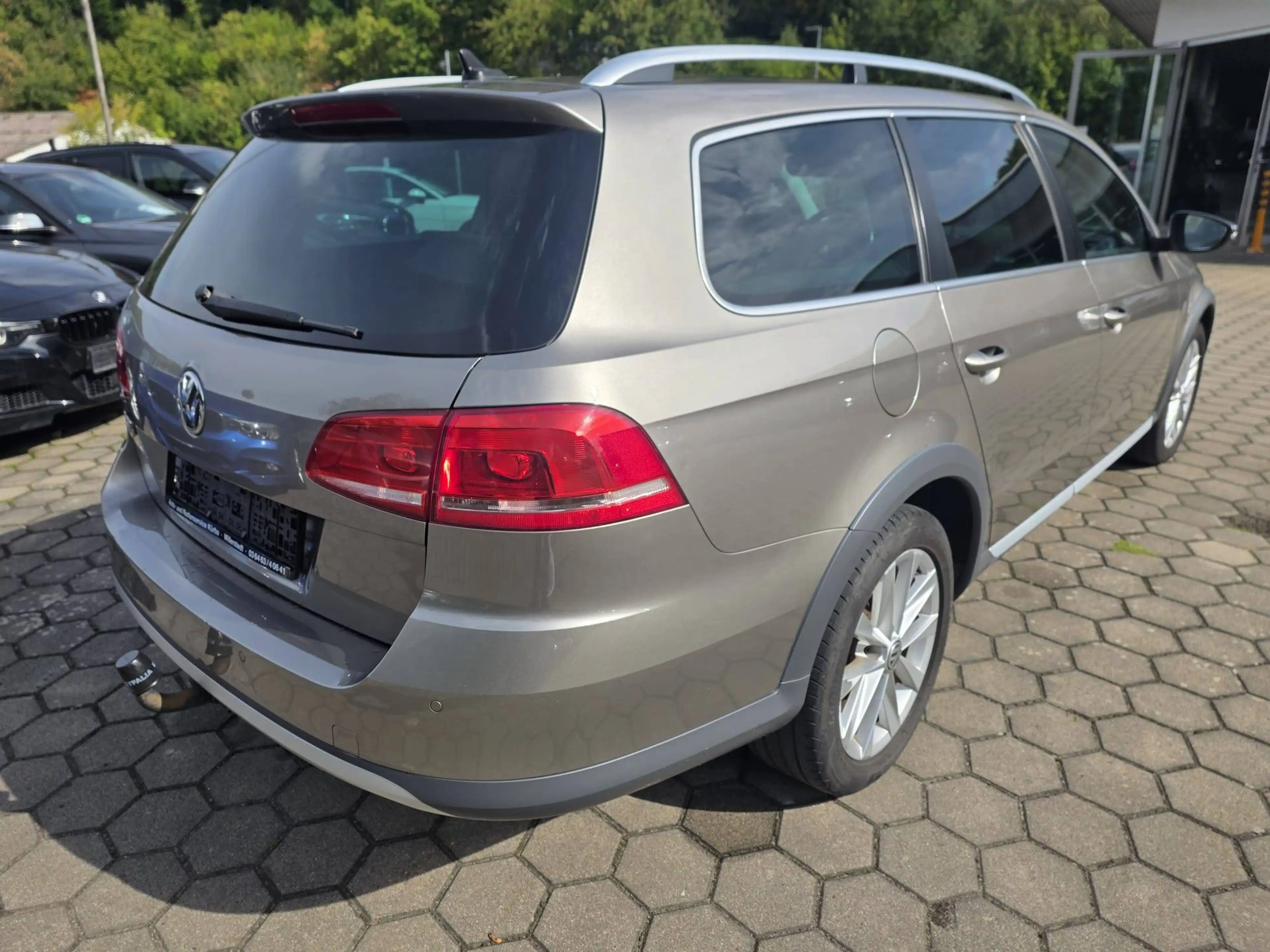 Volkswagen Passat Alltrack Basis 4Motion BMT — photo 8
