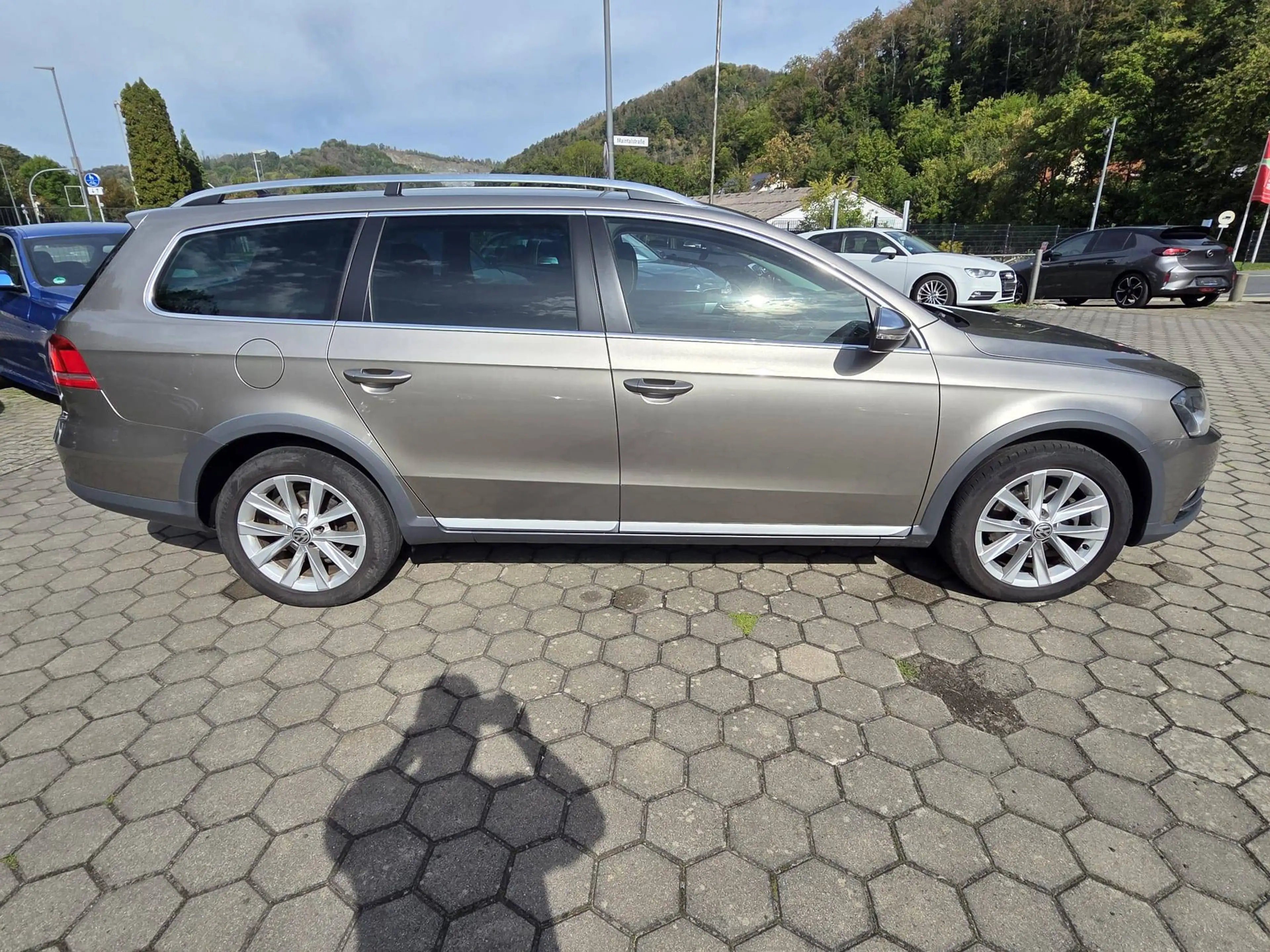 Volkswagen Passat Alltrack Basis 4Motion BMT — photo 4