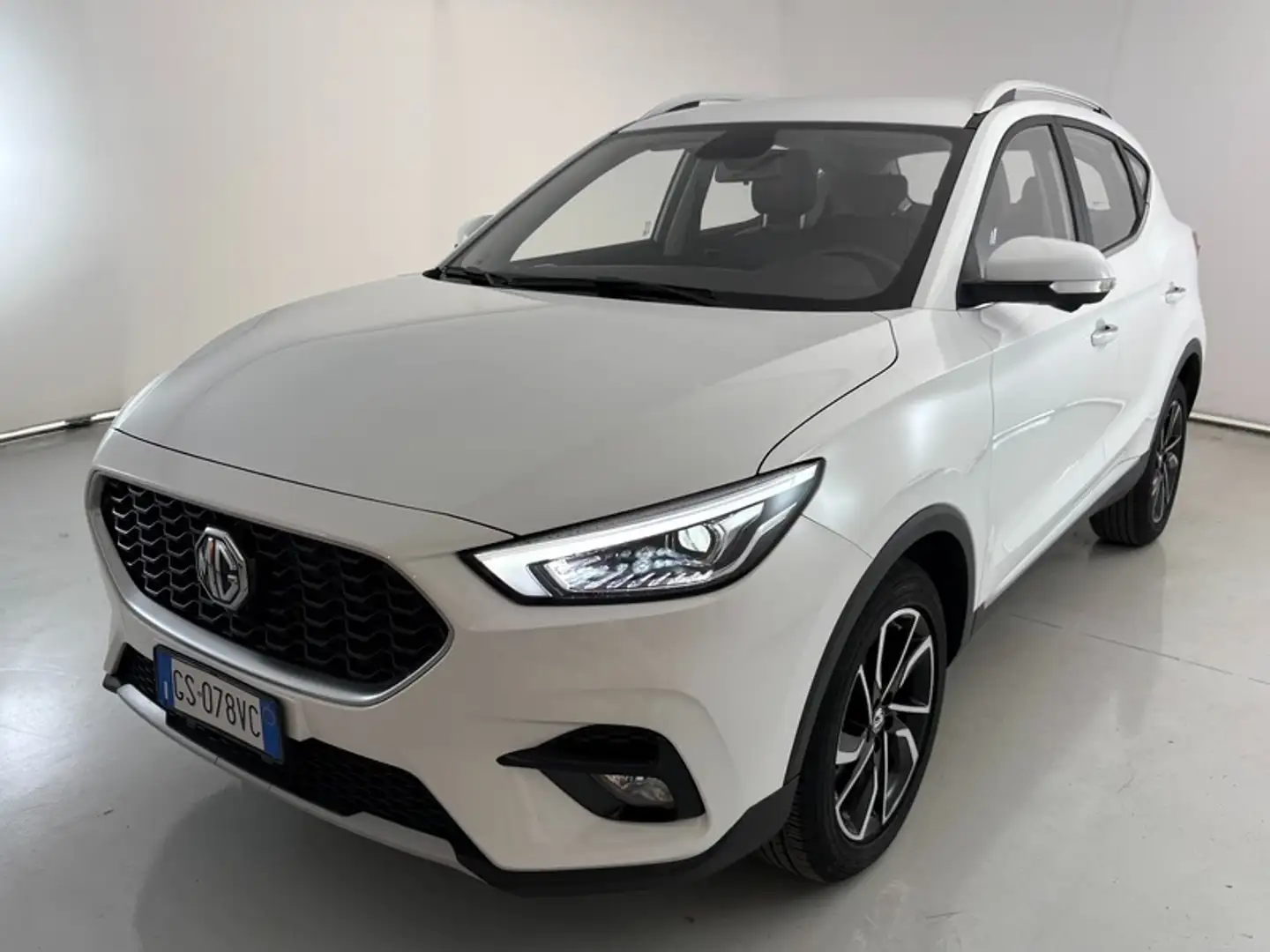 MG ZS 1.5 VTi-Tech Luxury Blanc - 1