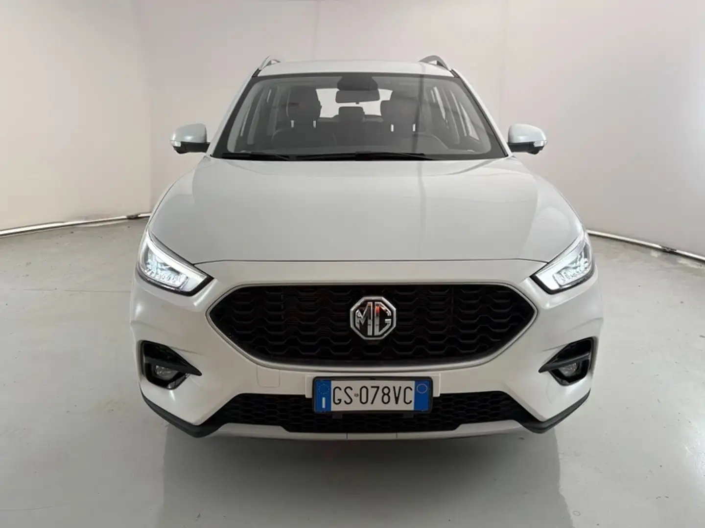 MG ZS 1.5 VTi-Tech Luxury Blanc - 2