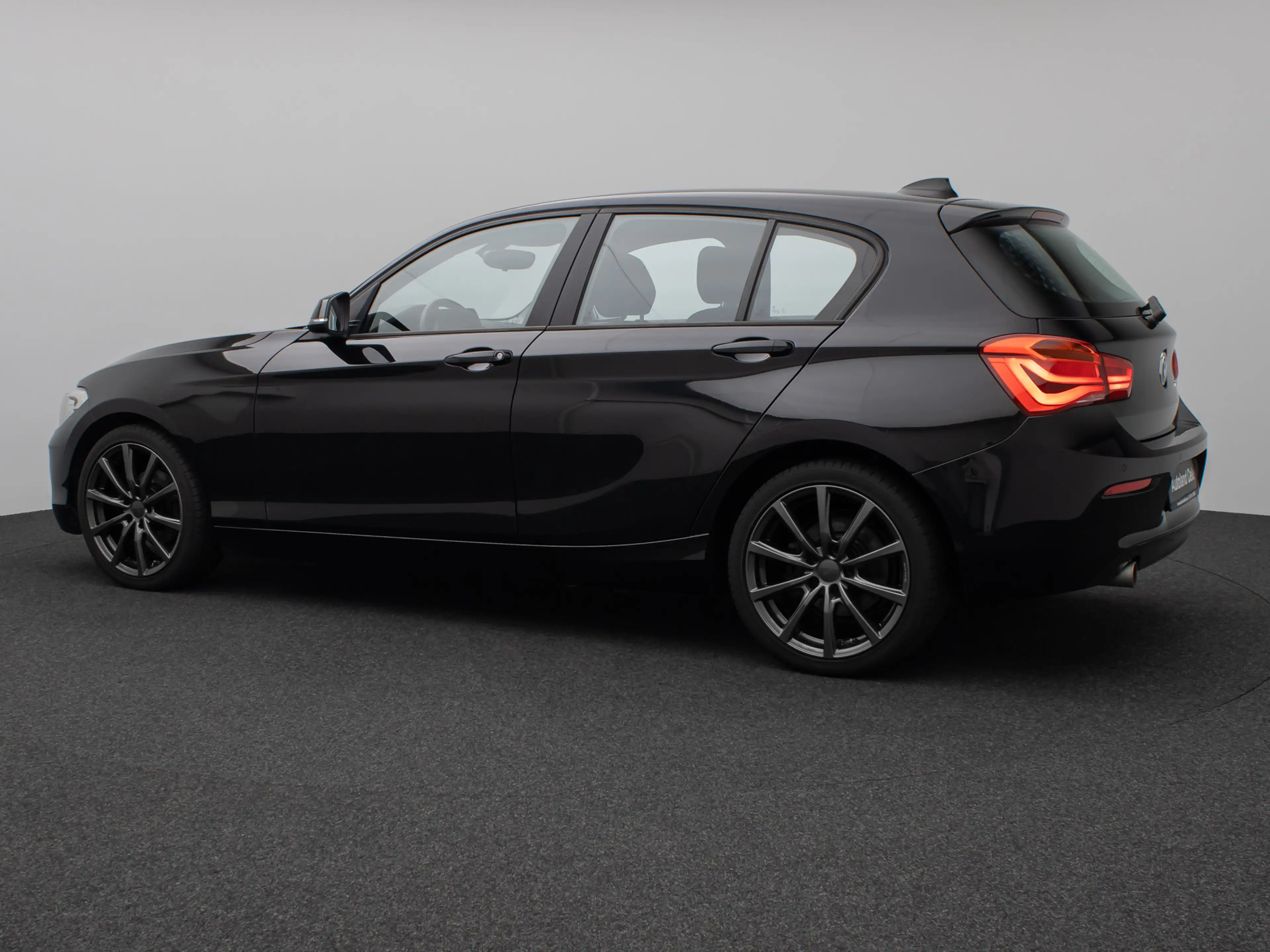 BMW 118 Sitzheizung PDChint Geschwindigkeitsreg — photo 10