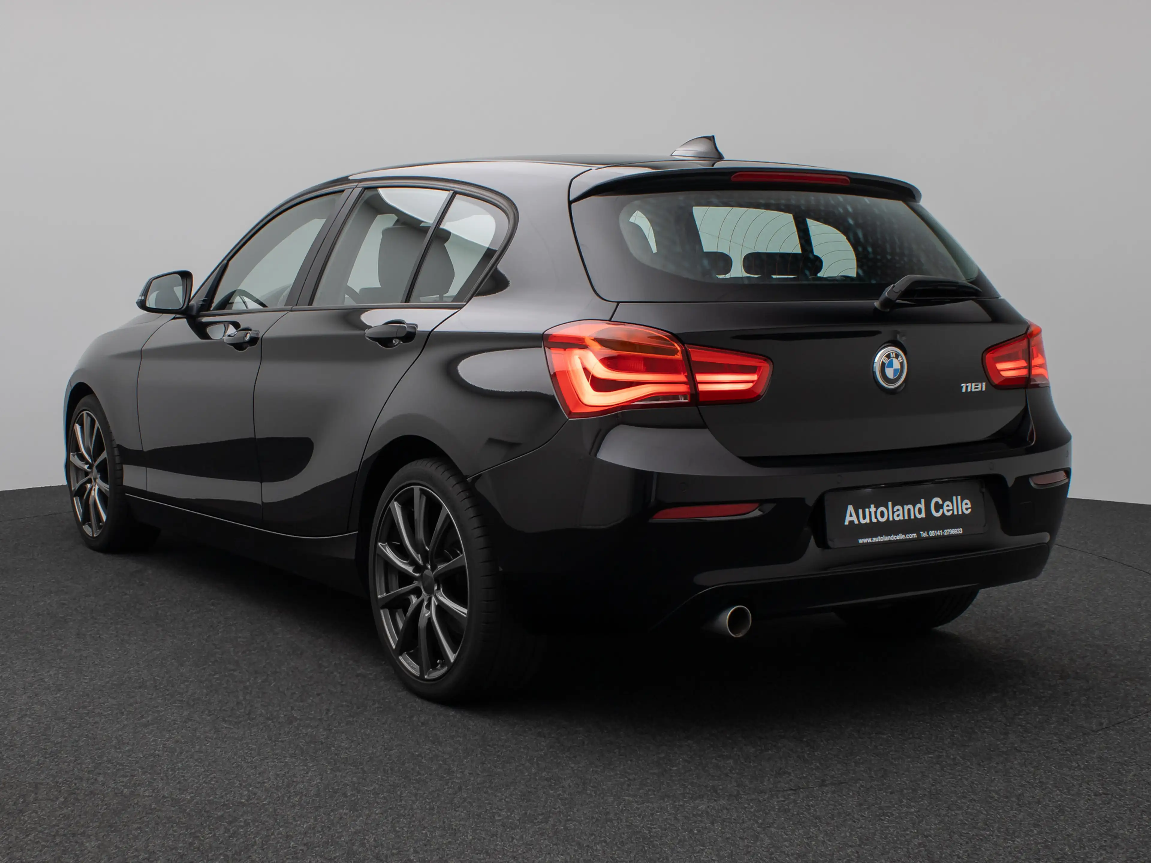 BMW 118 Sitzheizung PDChint Geschwindigkeitsreg — photo 9