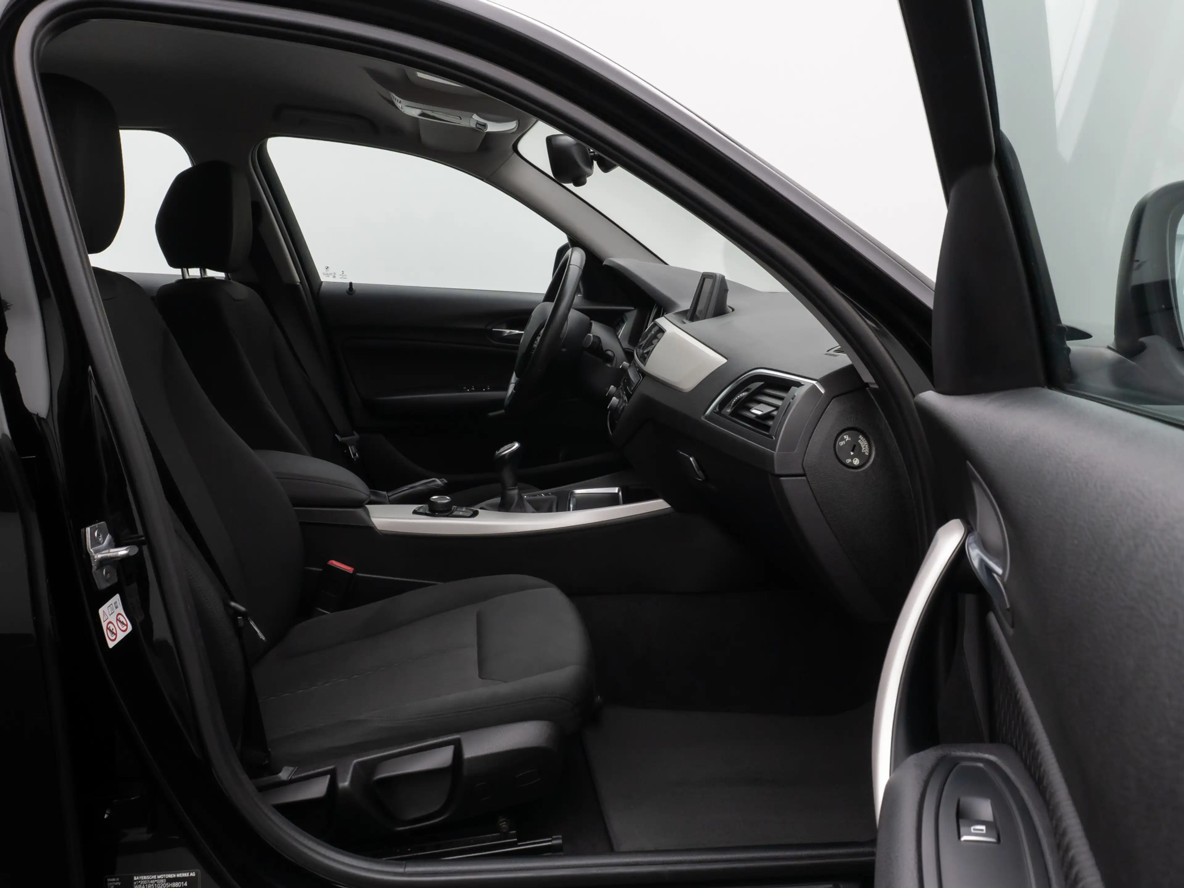 BMW 118 Sitzheizung PDChint Geschwindigkeitsreg — photo 24