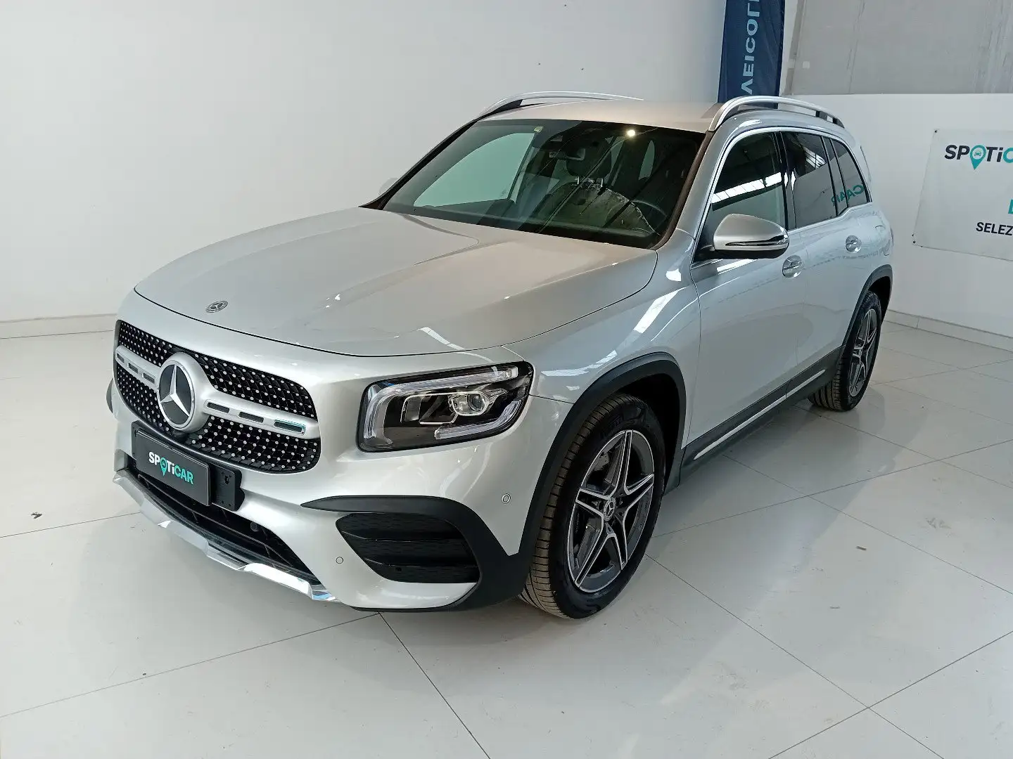 Mercedes-Benz GLB 220 GLB 220 d Automatic 4Matic Premium Argent - 1