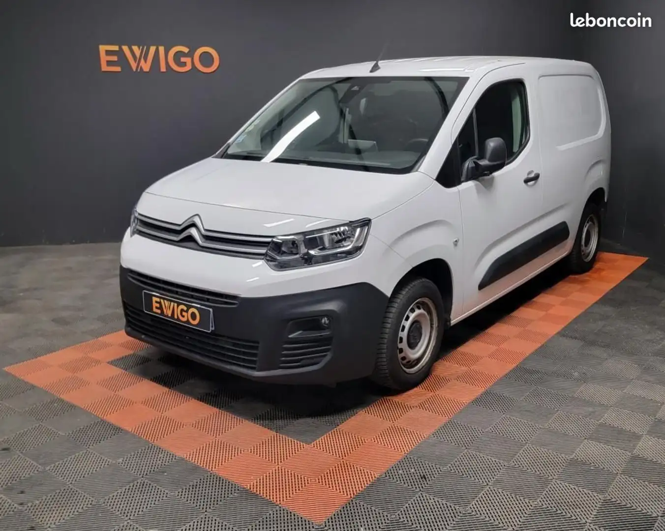 Citroen Berlingo Citroën VU 1.6 BLUEHDI 100ch L1 DRIVER Blanc - 1