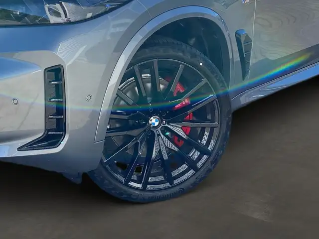 BMW X5 view 6