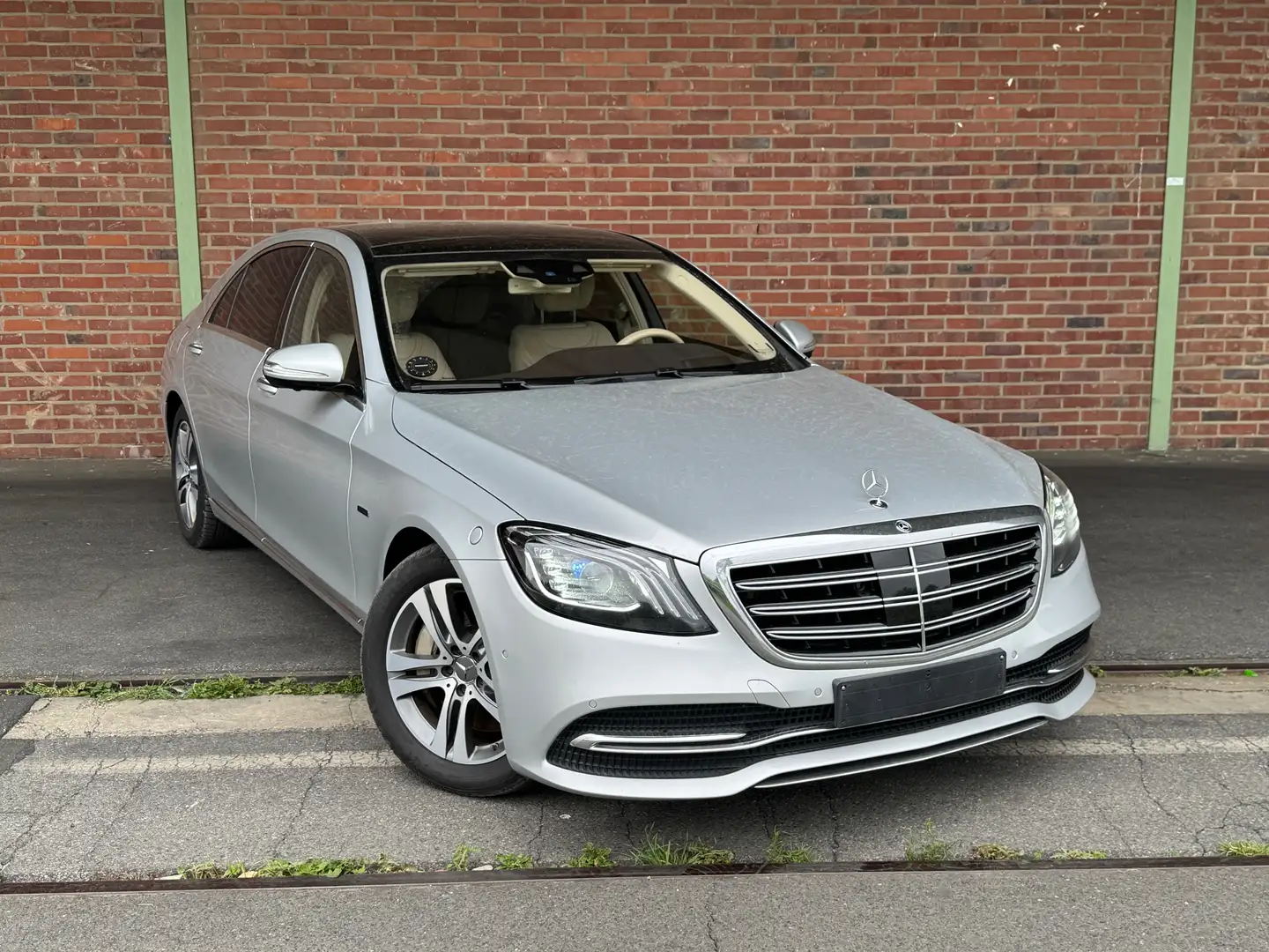 Mercedes-Benz S 560 E S 560 e L (222.173) Gri - 2