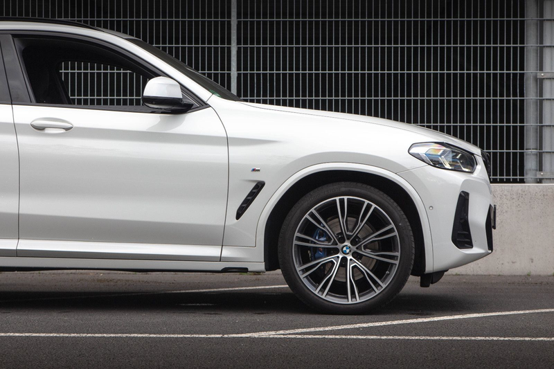BMW X4 xDrive 30d*M Sport*Carbon*HUD*360°*21"Zoll — photo 13