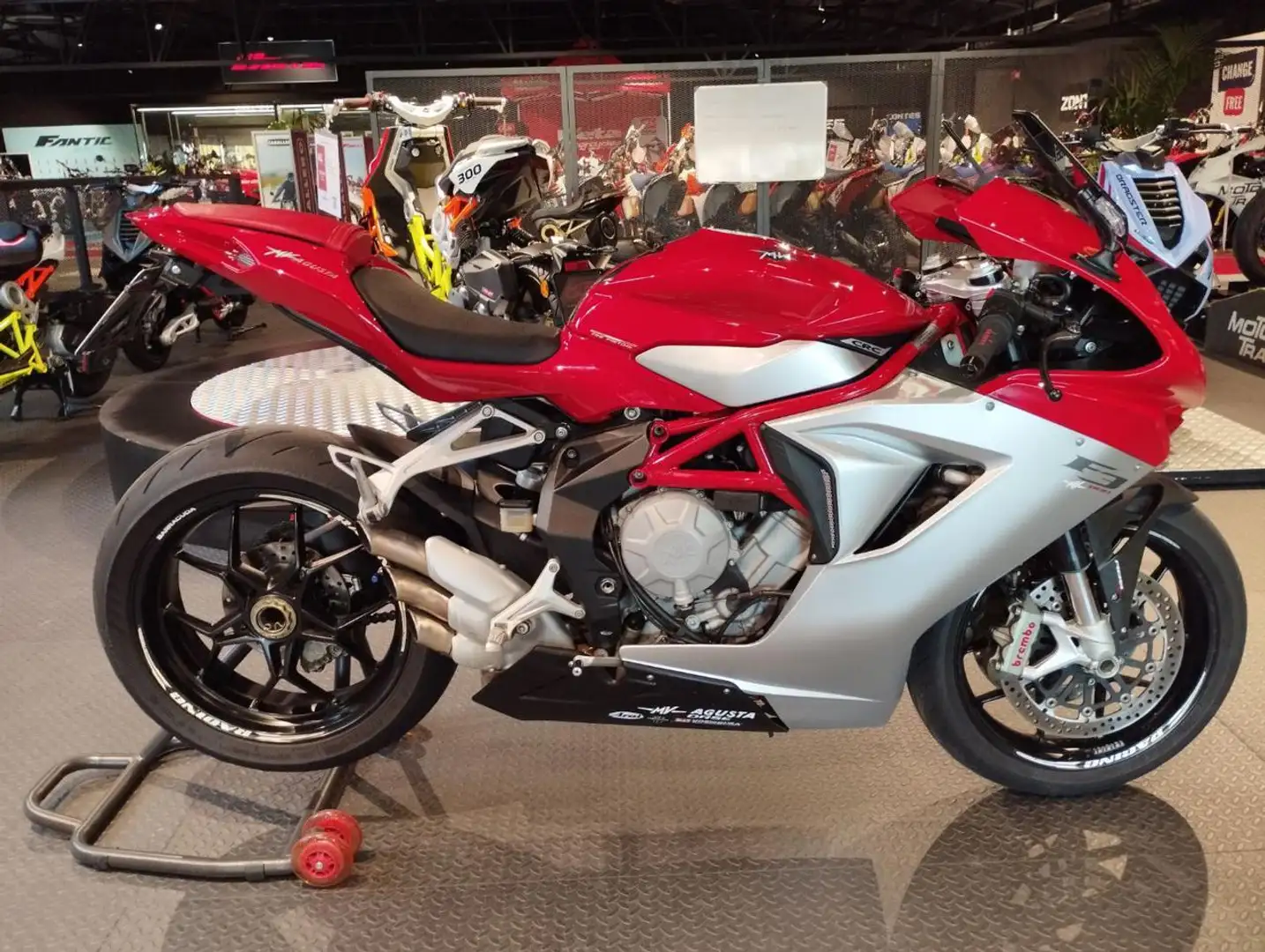 MV Agusta F3 EAS - ABS Rouge - 1