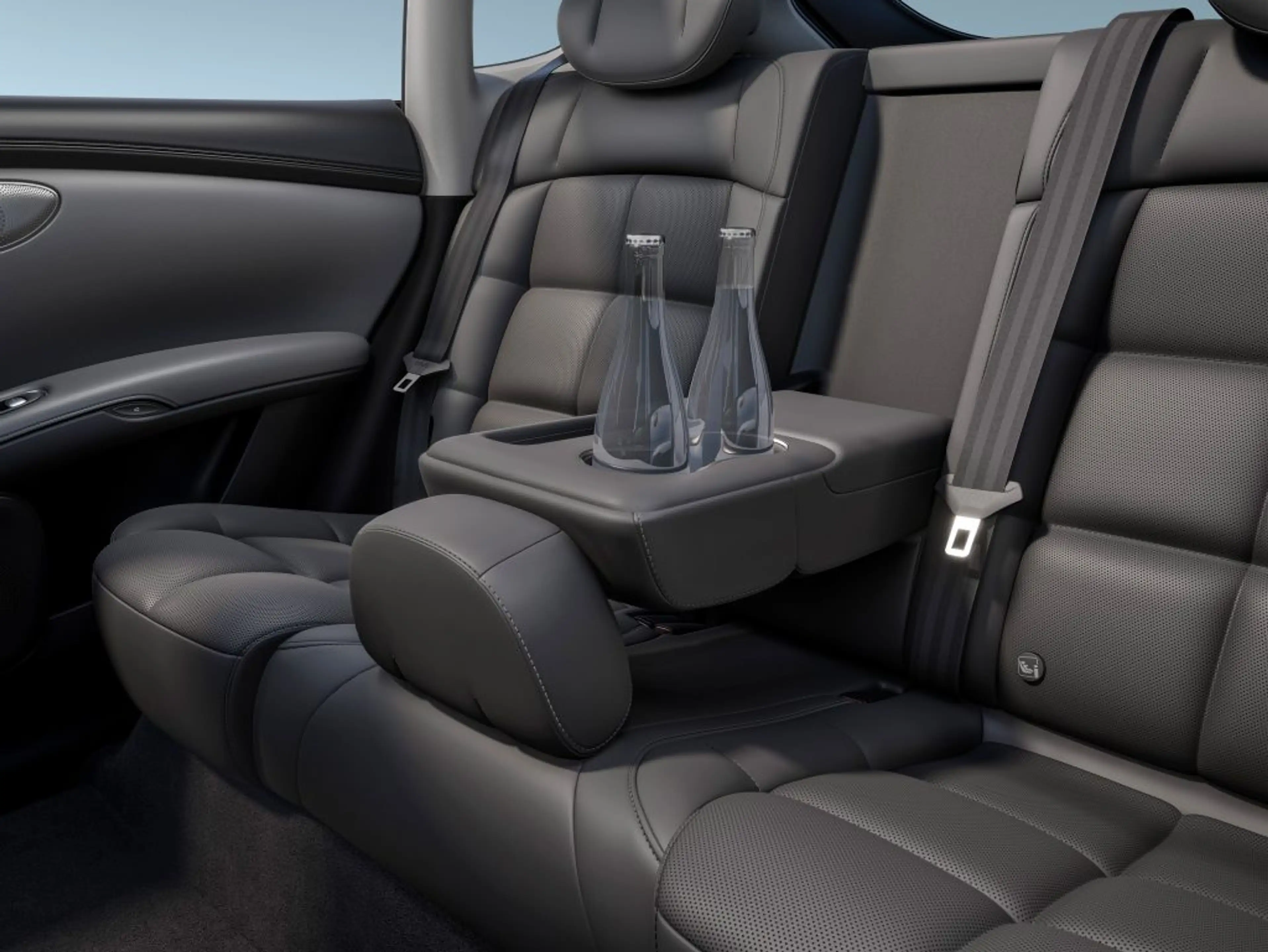 MG IM6 IM6 100kWh AWD Premium *BESTELLFAHRZEUG* — photo 7