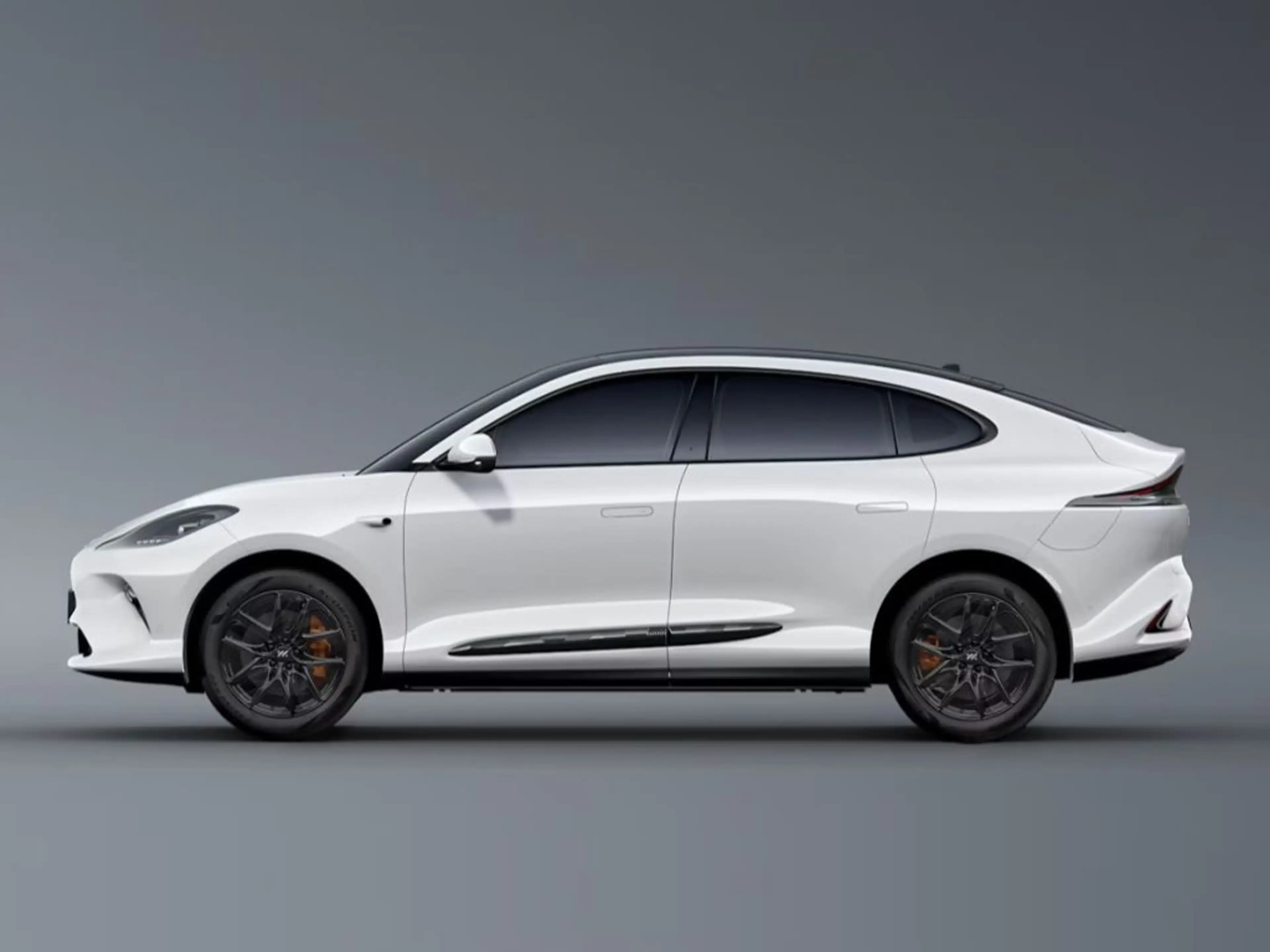 MG IM6 IM6 100kWh AWD Premium *BESTELLFAHRZEUG* — photo 2