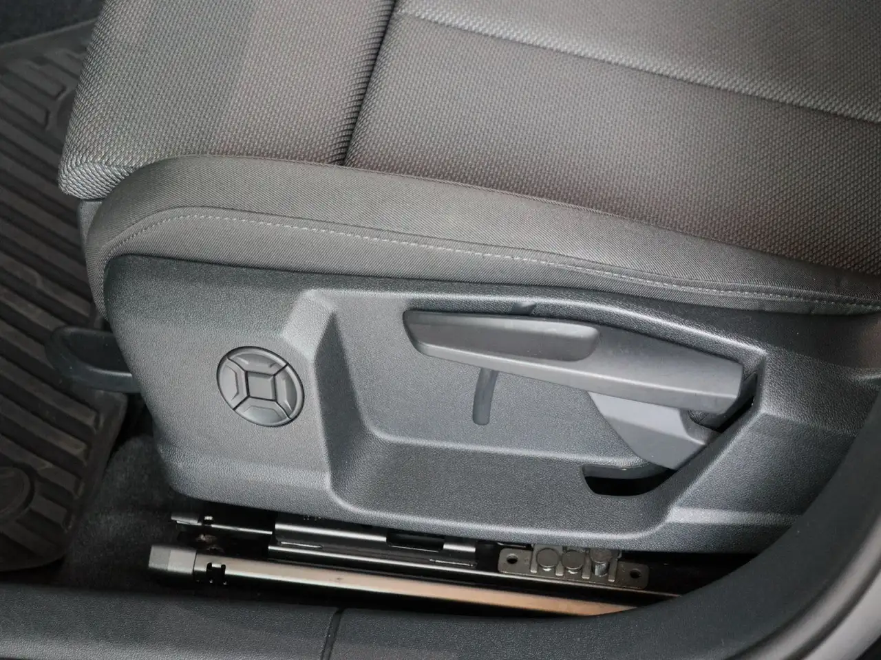 Audi A3 35 2.0 TDI KAMERA LED NAVI, миниатюра 16