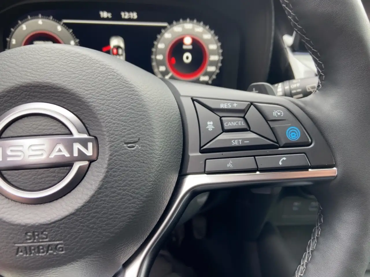 Nissan Juke TEKNA 114PS Automatik Winter/360°/Carplay/Navi, миниатюра 12