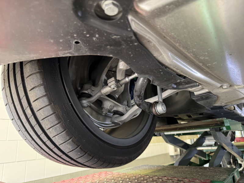 BMW Z4 M40 i 1. Hand kaum km Scheckheft — photo 8