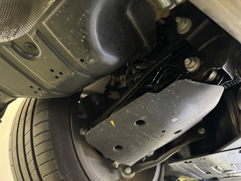 BMW Z4 M40 i 1. Hand kaum km Scheckheft — photo 9