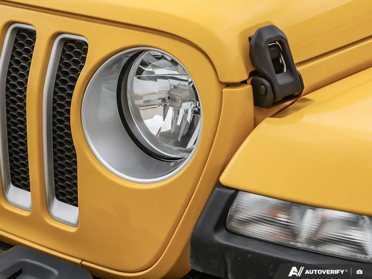 Jeep Wrangler снимка Jeep Wrangler