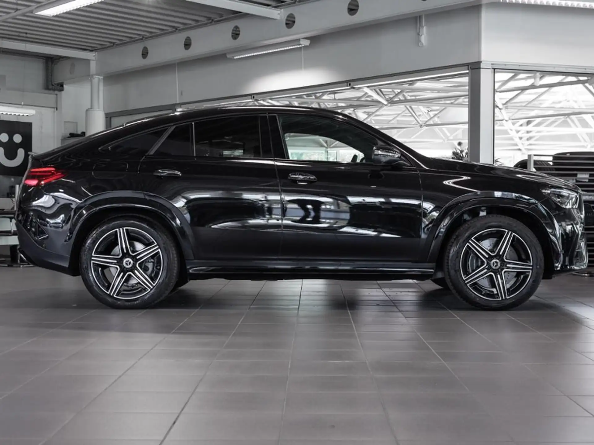 Mercedes-Benz GLE GLE 350 2026 검정 사진 2