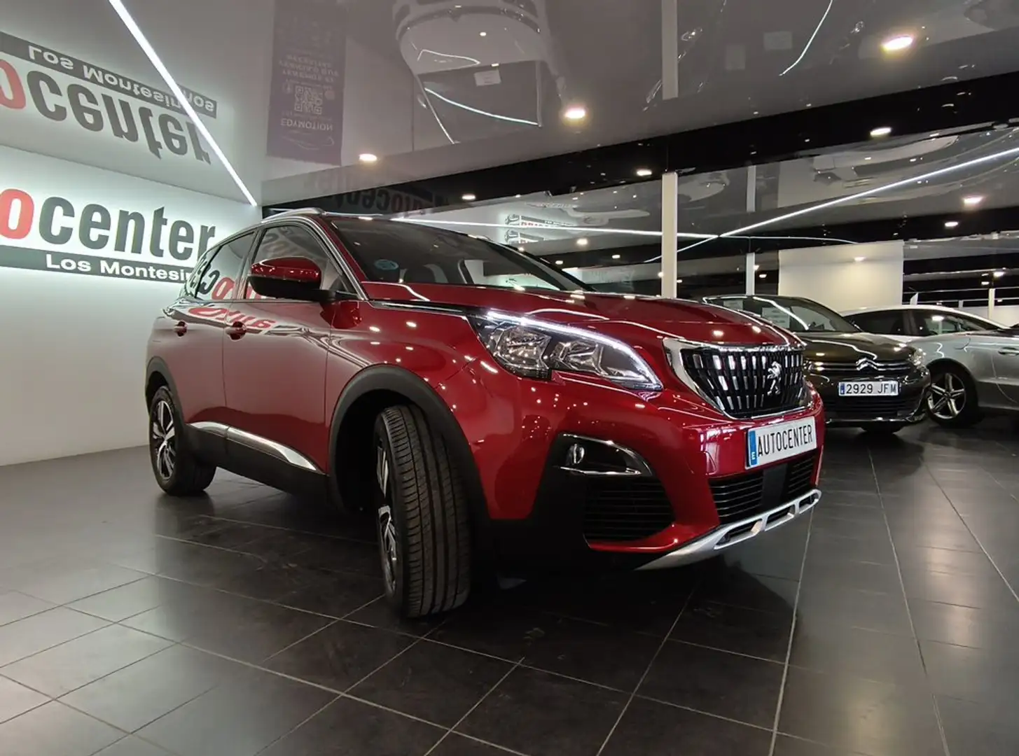 Peugeot 3008 1.5 BlueHDi 96kW (130CV) S&S Allure EAT8 Rot - 2