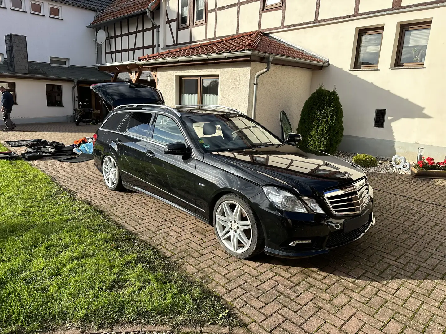 Mercedes-Benz E 350 T CDI DPF BlueEFFICIENCY 7G-TRONIC Avantgarde - 1