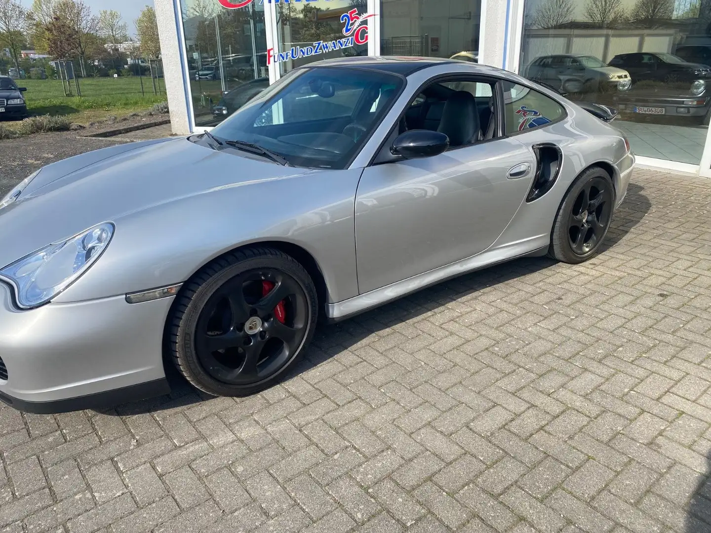 Porsche 996 Turbo - 2