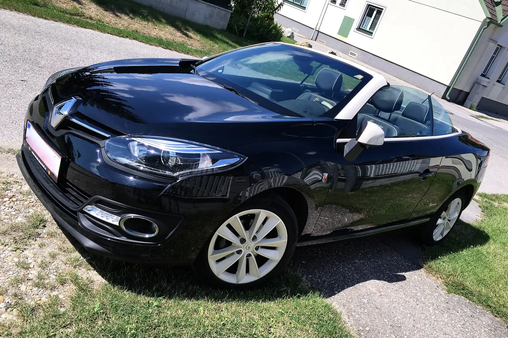 Renault Megane Mégane Floride Energy TCe 130Floride Schwarz - 1