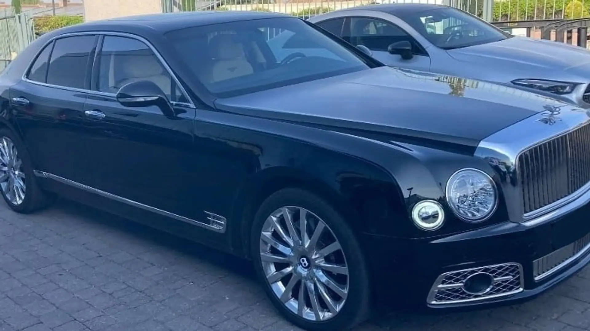 Bentley Mulsanne Černá - 2