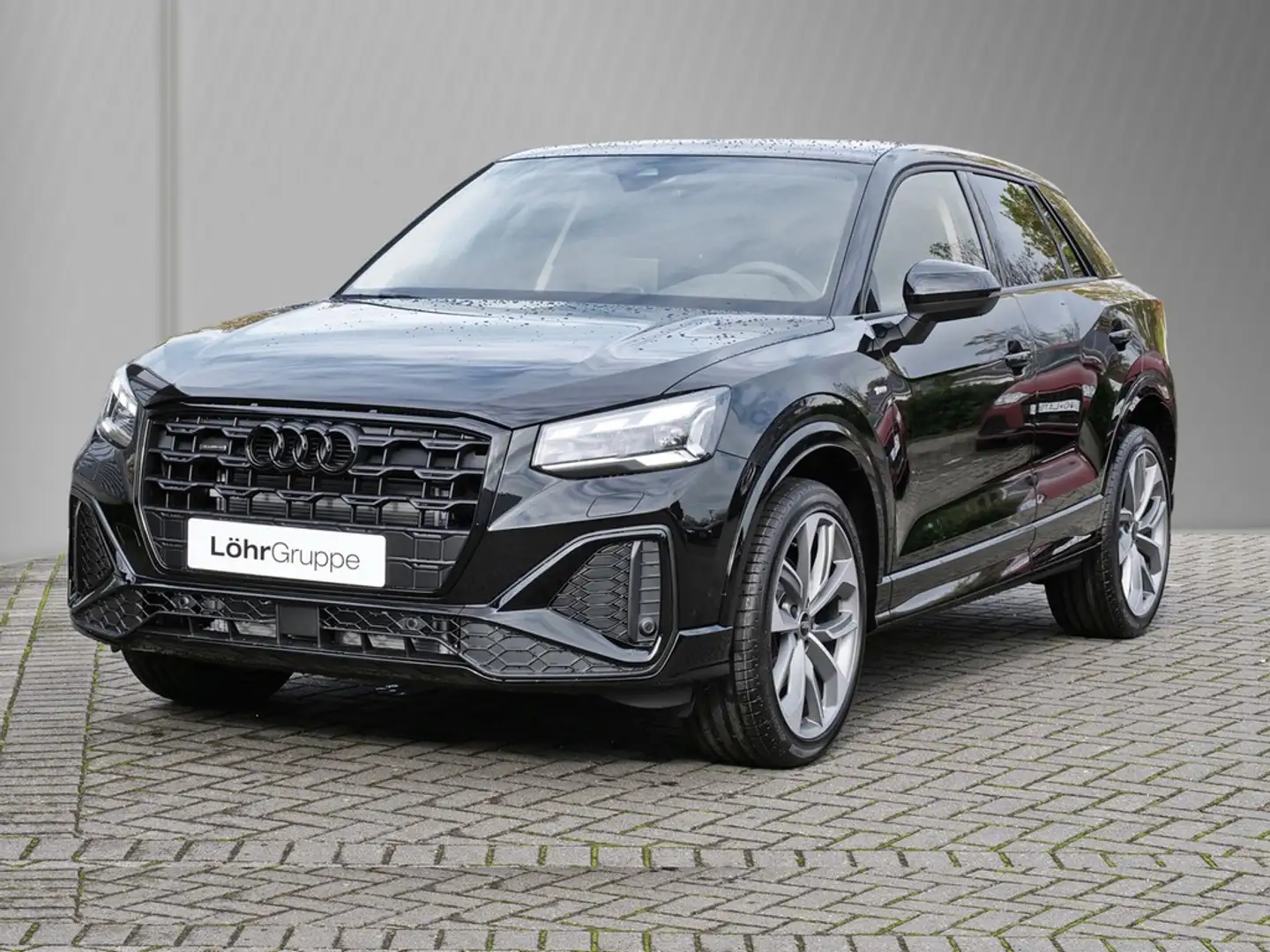 Audi Q2 40 TFSI quattro S line S tronic 140 kW / 190 PS Schwarz - 2