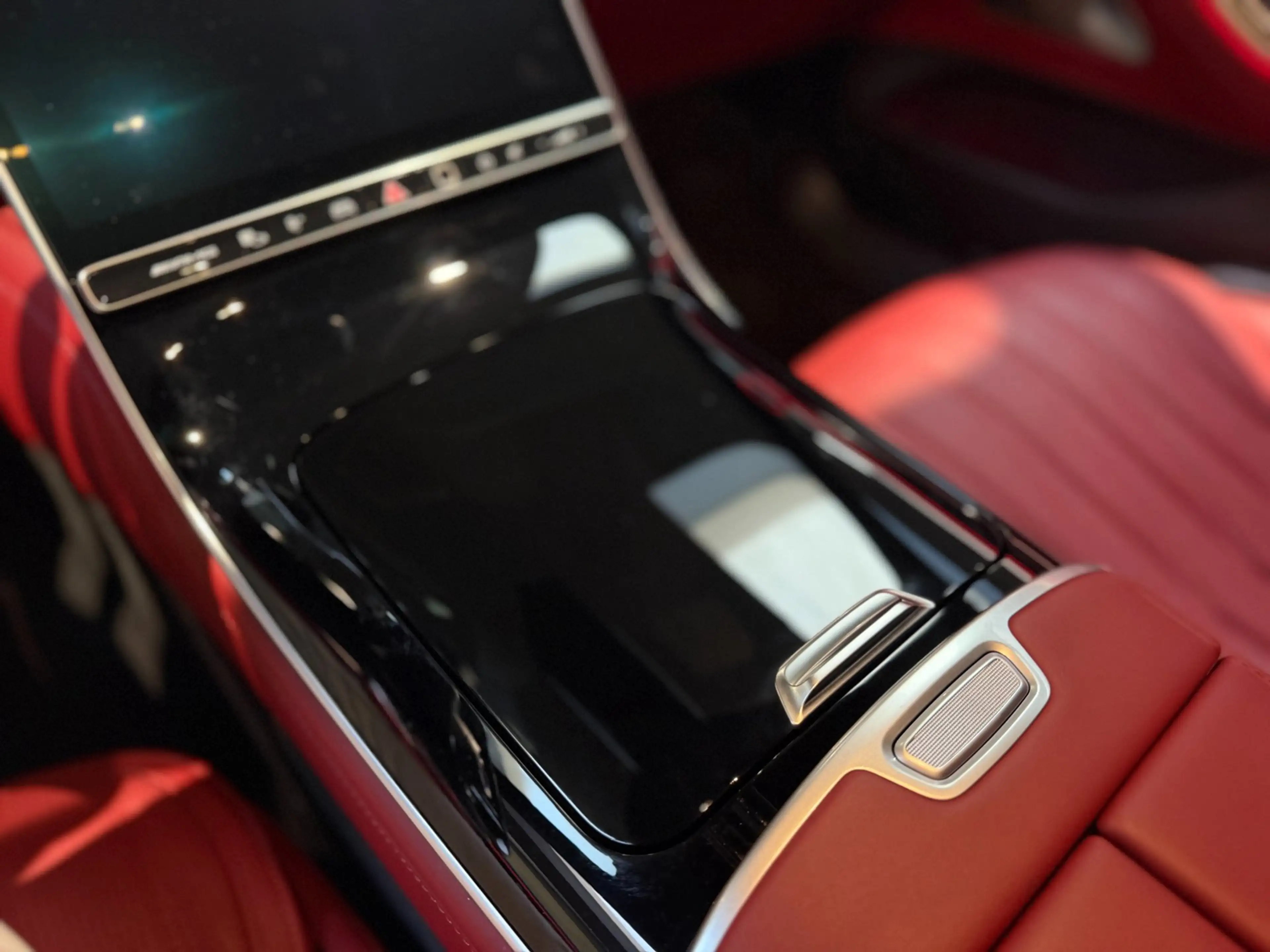Mercedes-Benz S 63 AMG S E Performance|Pano|HUD|Keyless|360|4D Burmester| — photo 37