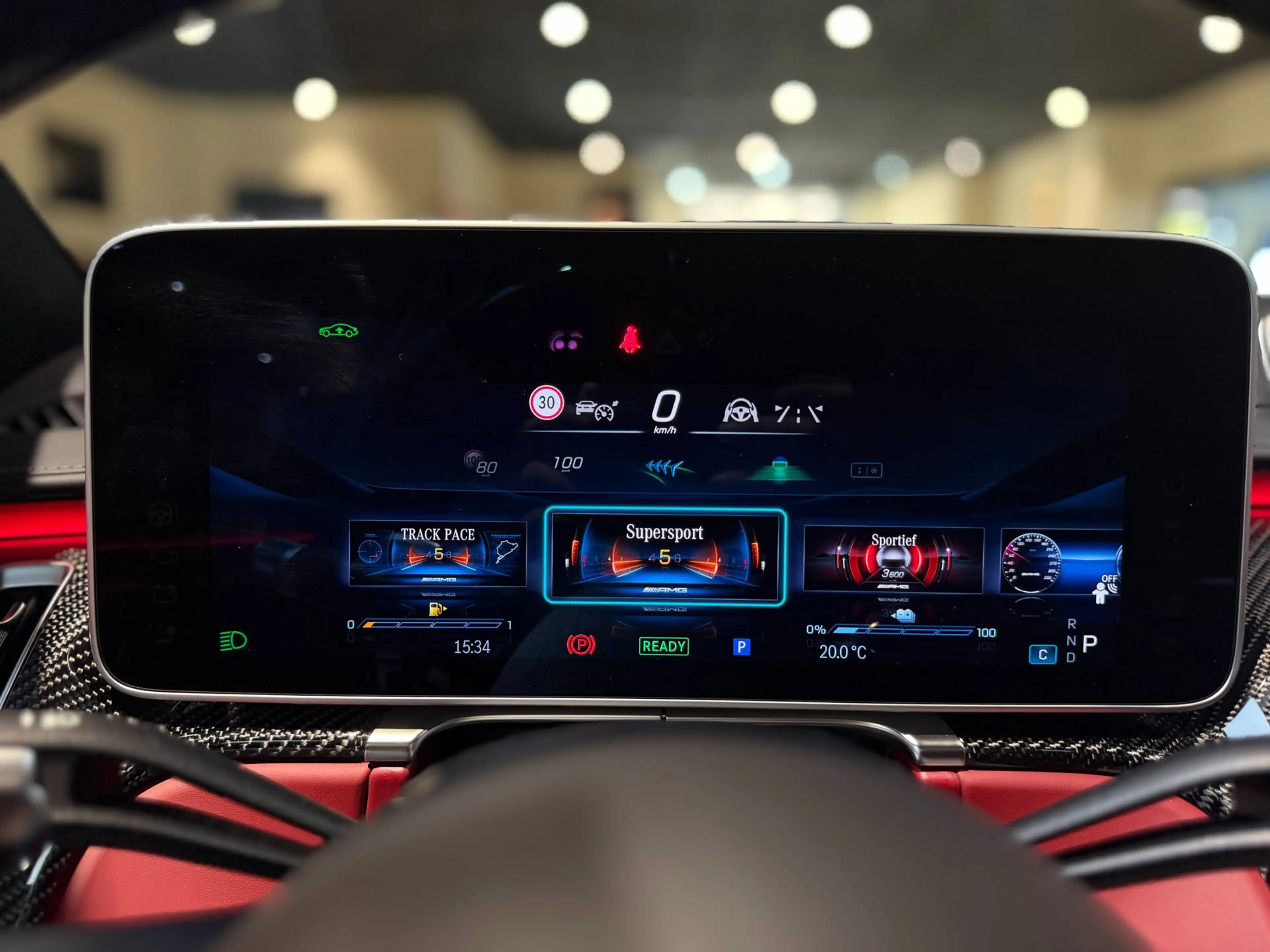 Mercedes-Benz S 63 AMG S E Performance|Pano|HUD|Keyless|360|4D Burmester| — photo 47