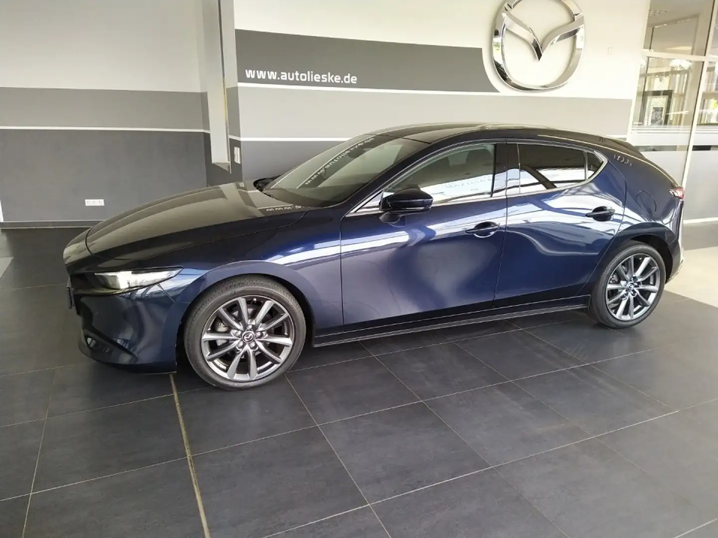 Mazda 3 SKY-X 2.0 M Hybrid 6AG AL-SELECTION DES-P Bleu - 2