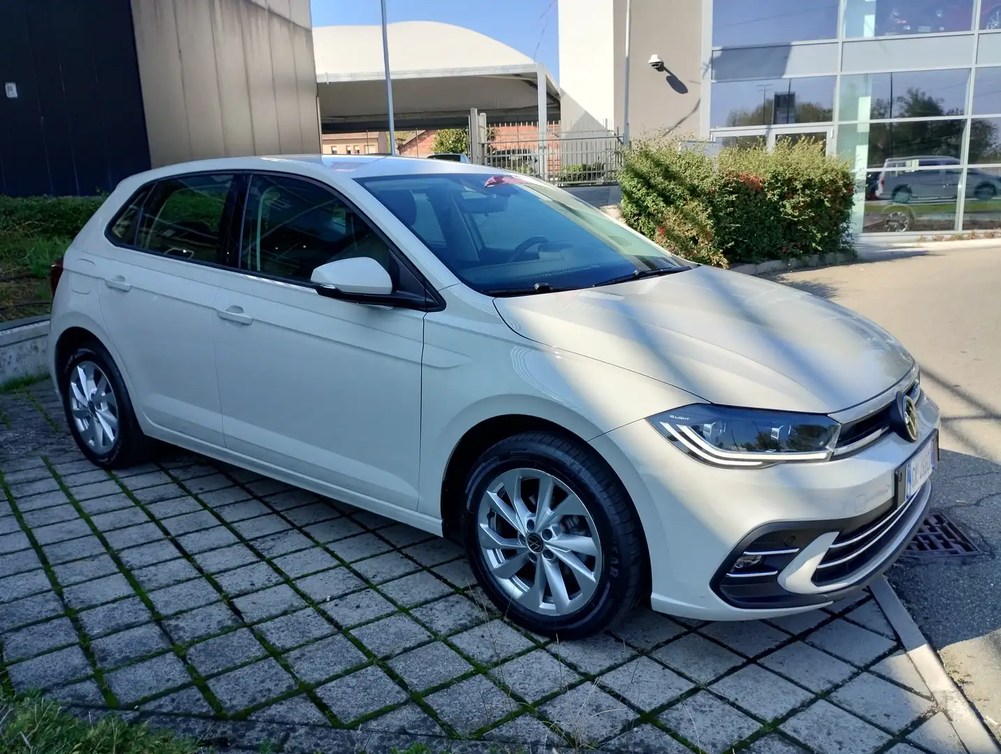 Volkswagen Polo Polo 1.0 tsi Style 95cv Beige - 2