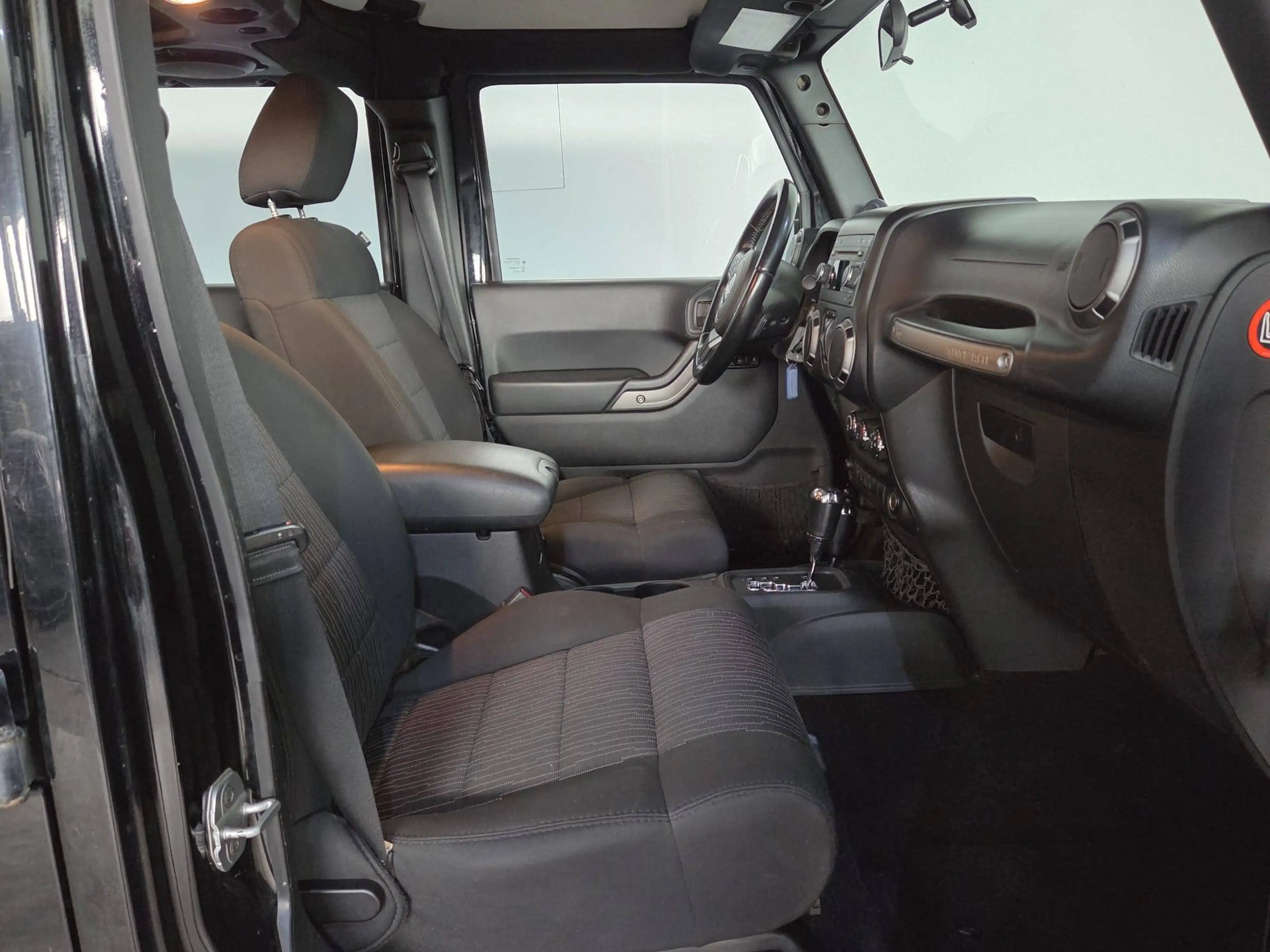 Jeep Wrangler Sport 2,8 Diesel. Lang, AHK — photo 14