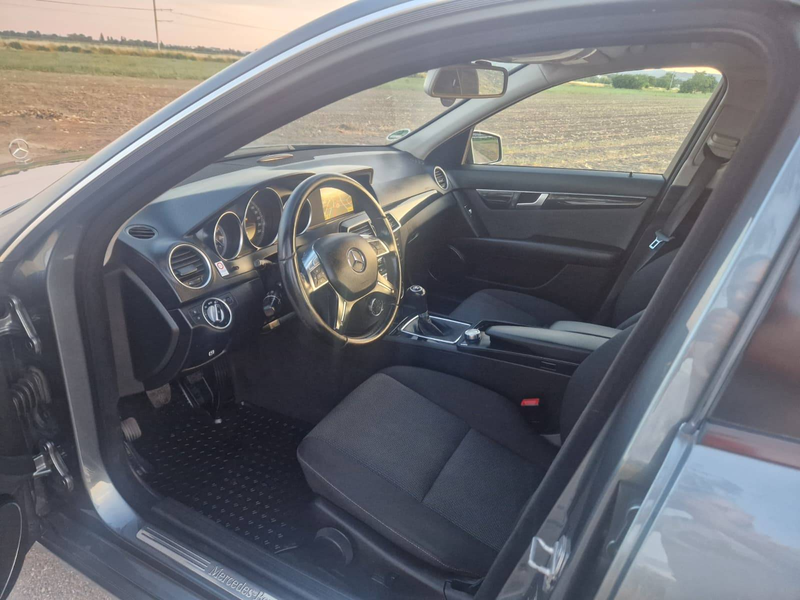Mercedes-Benz C 200 C-Klasse CDI DPF BlueEFFICIENCY,TÜV,Klima,ALU,PDC, — photo 11