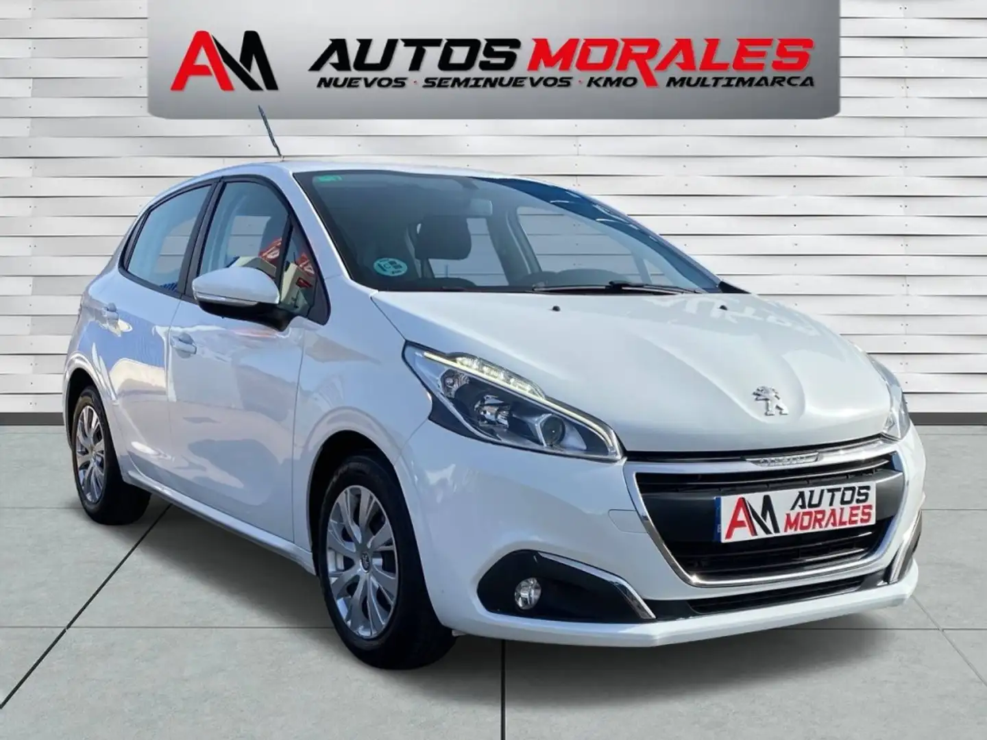 Peugeot 208 1.2 Puretech S&S Active 75 Weiß - 1