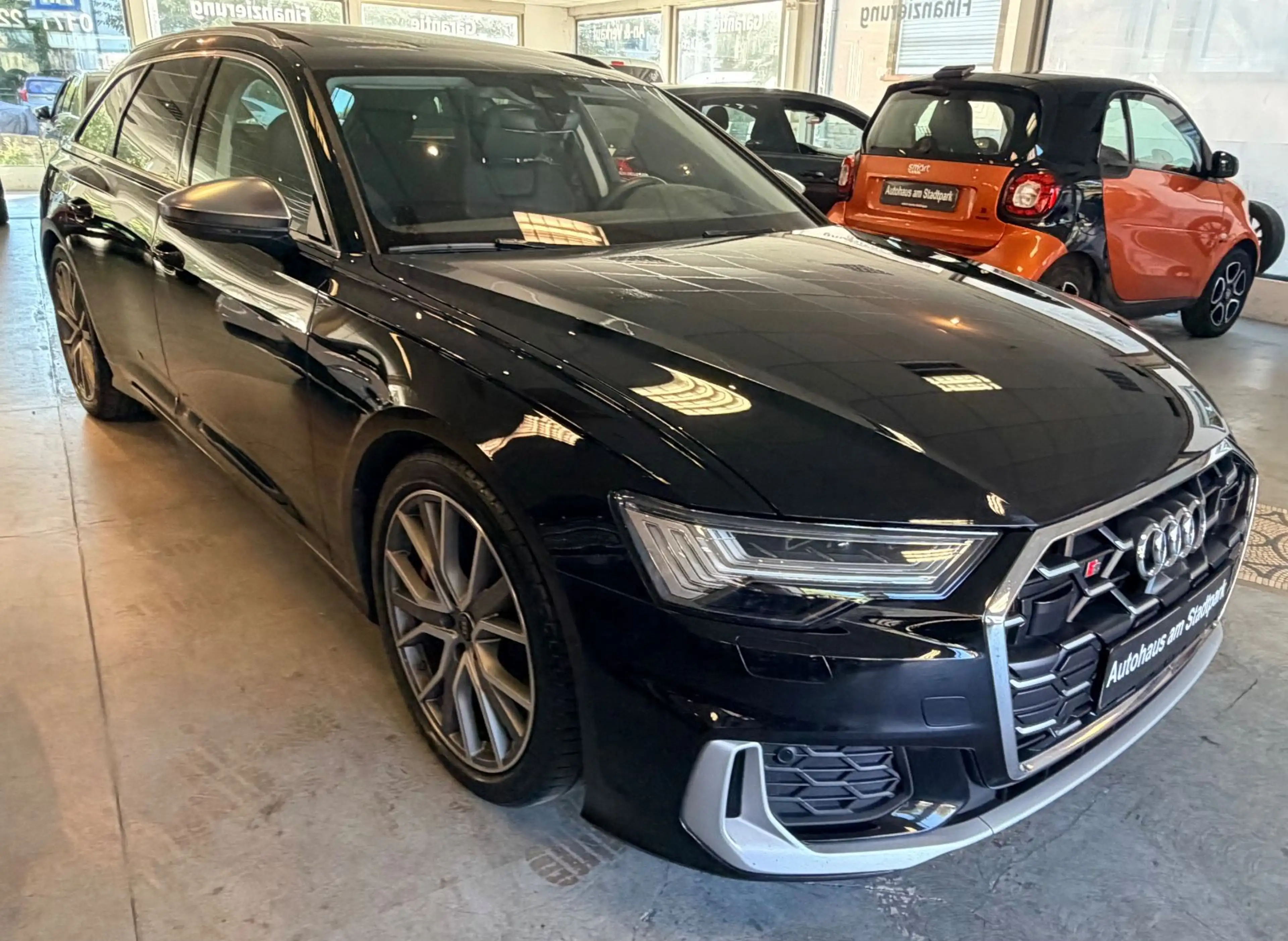 Audi S6 Avant 3.0 TDI Facelift/Matrix/Pano/HeadUp/1Hd