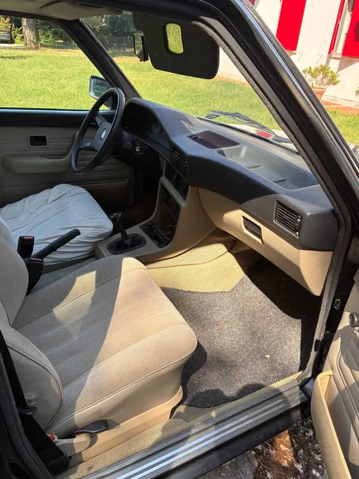 BMW 518 1.8, foto 5